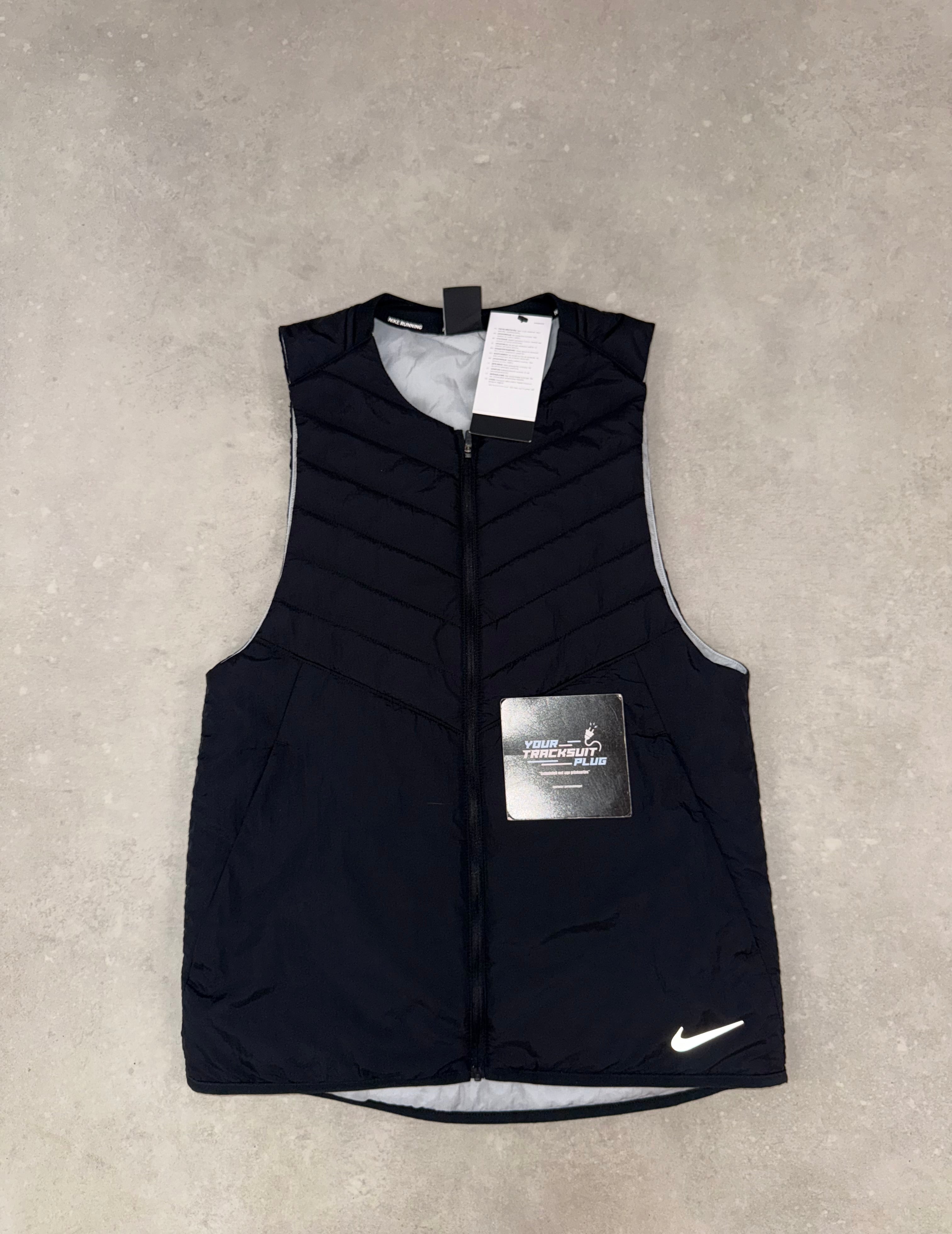 NIKE BODYWARMER BLACK // LIMITED EDITION