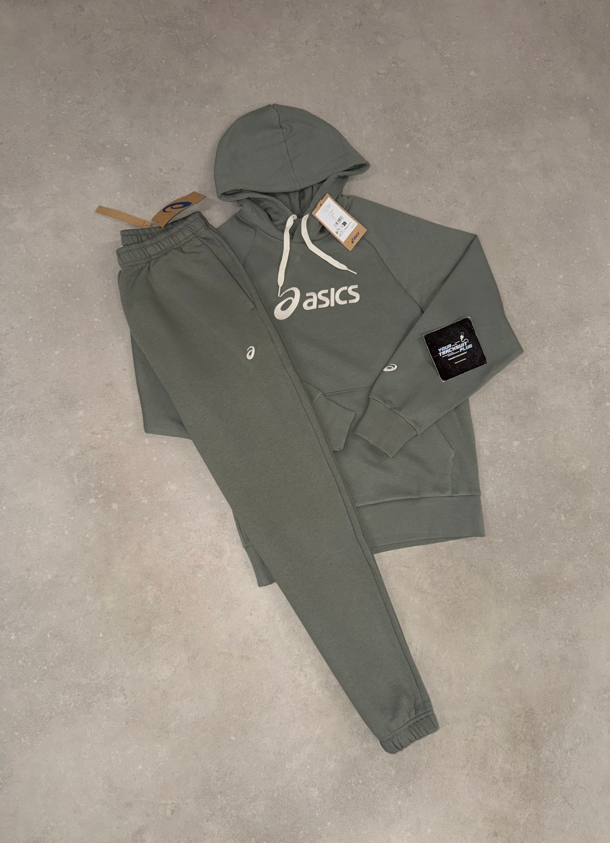 ASICS GREEN HOODY TRACKSUIT // THE LATEST