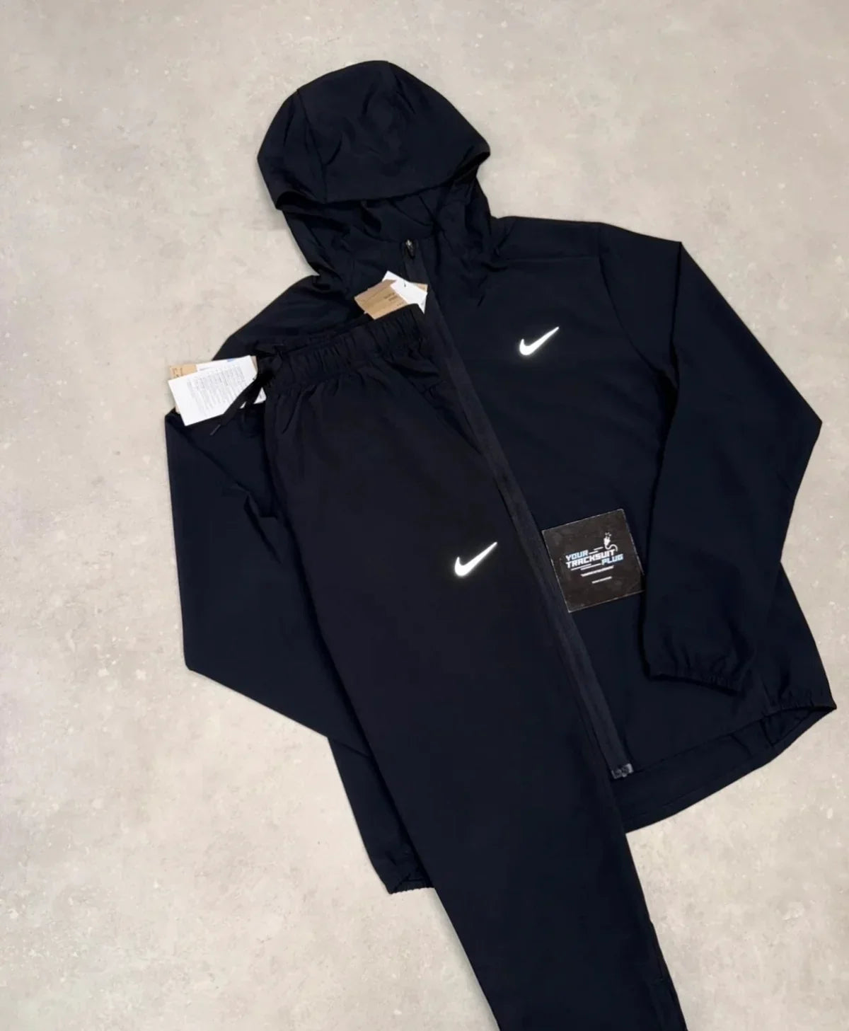 NIKE TRACKSUIT BLACK ON BLACK