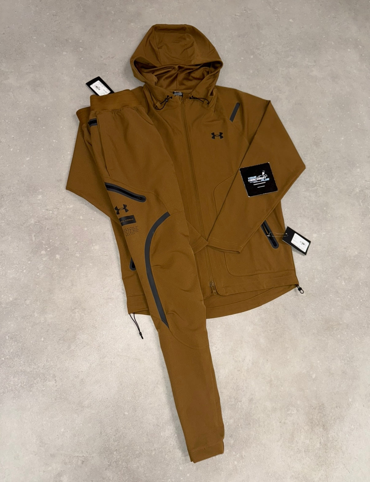 UNDER ARMOUR CARGO TRACKSUIT // THE LATEST