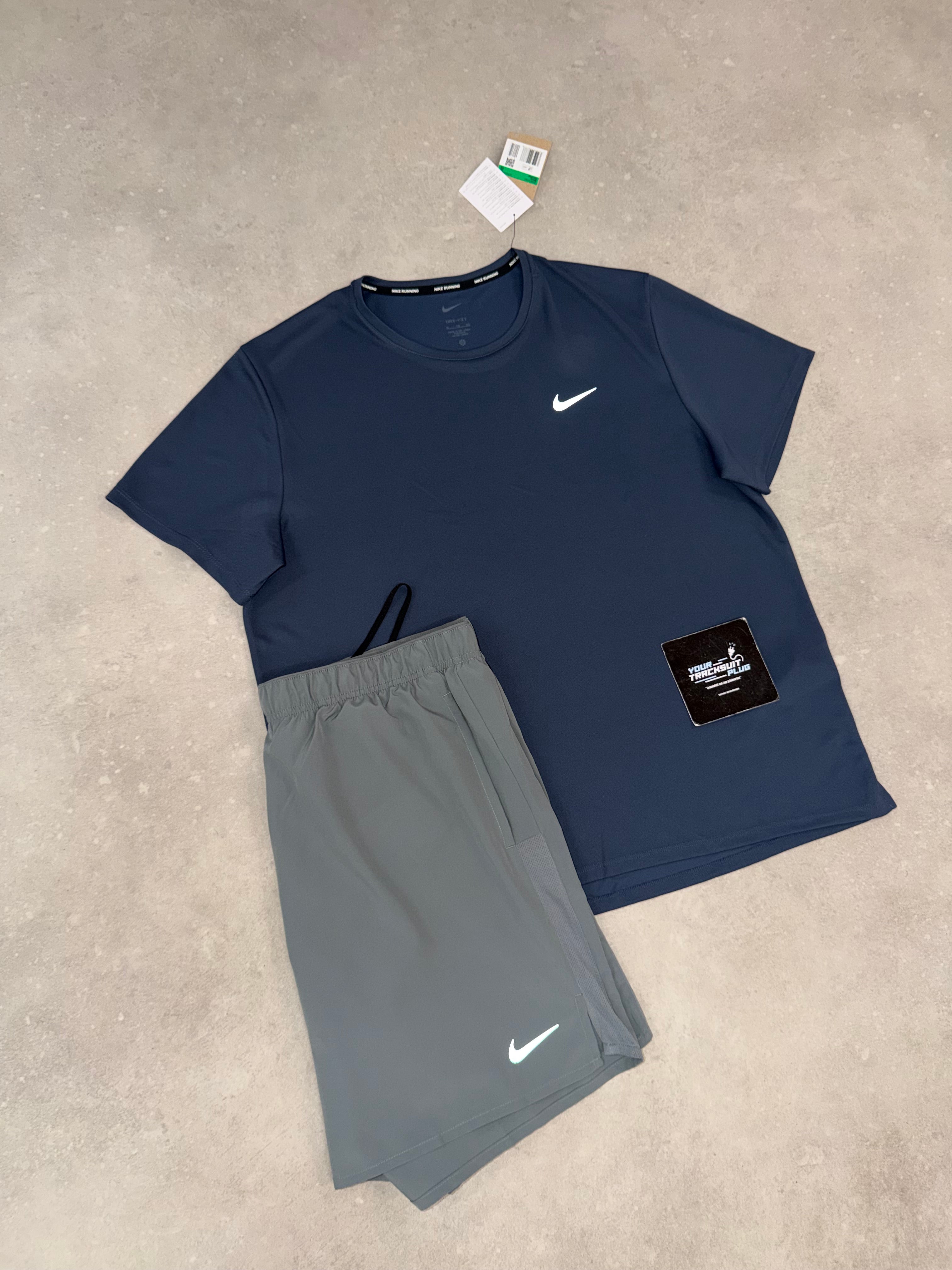 NIKE BLUE & GREY // SUMMER SET