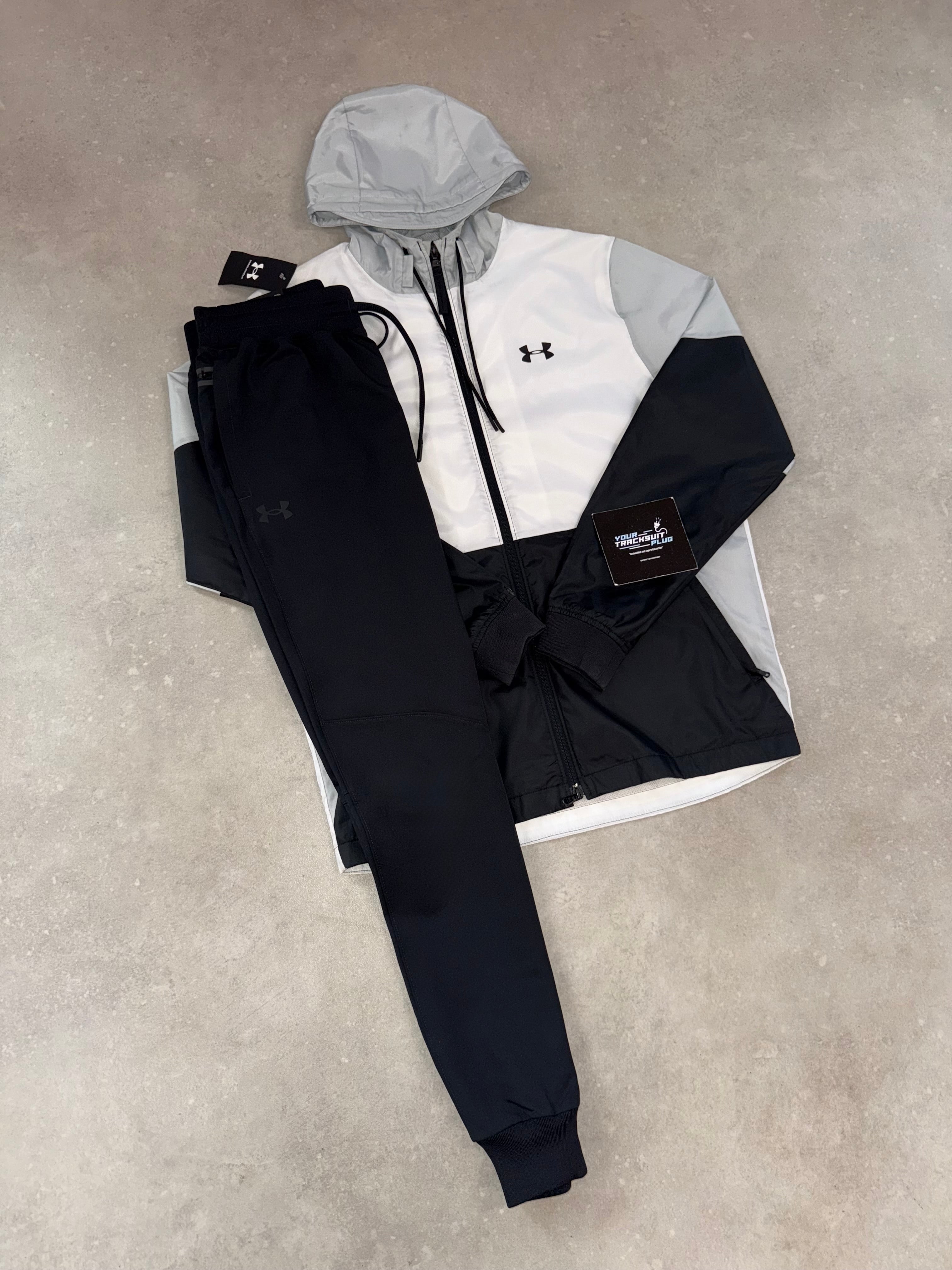 UNDER ARMOUR TRACKSUIT // LIMITED EDITION