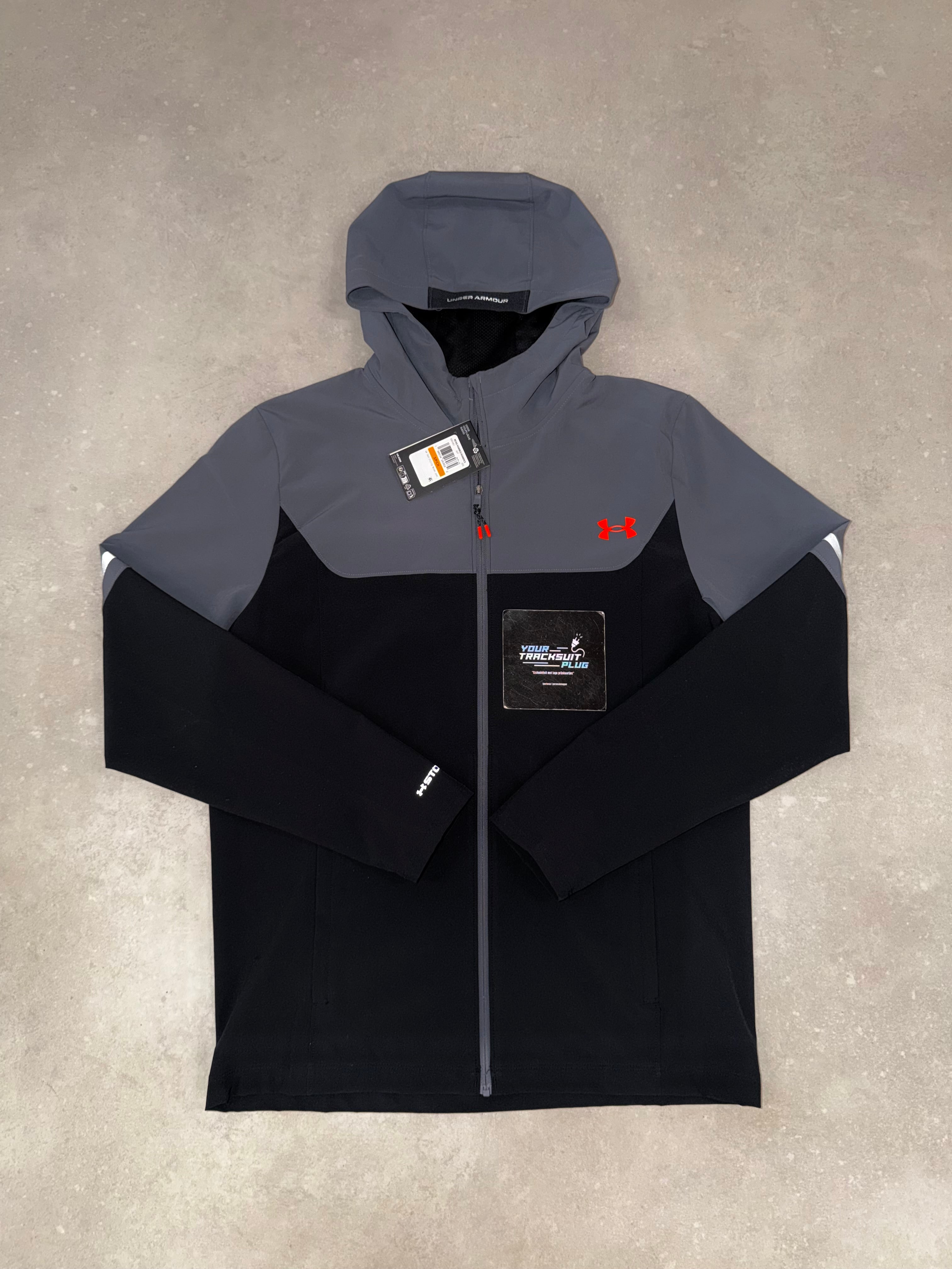 UNDER ARMOUR TRACKSUIT // THE LATEST