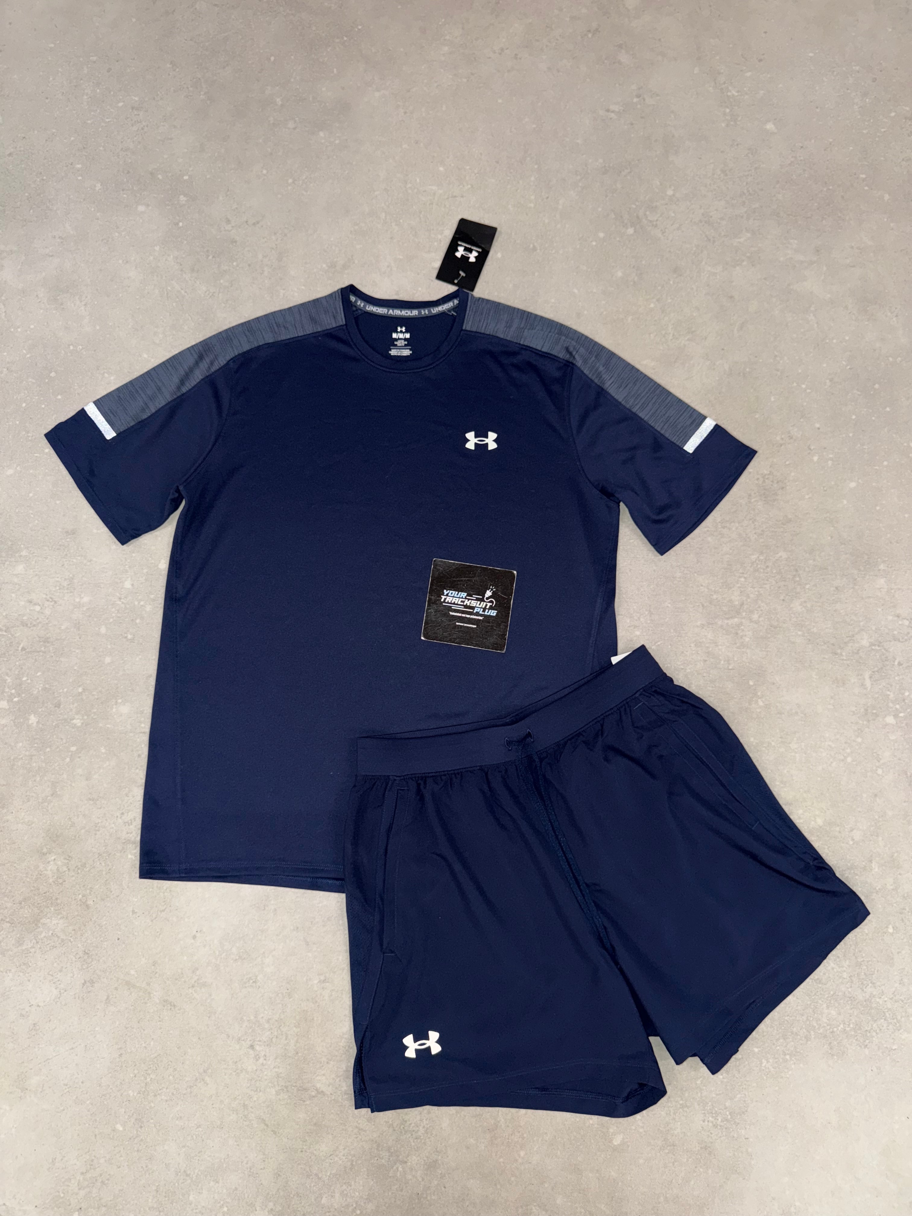 UNDER ARMOUR NAVY BLUE  // SUMMER SET