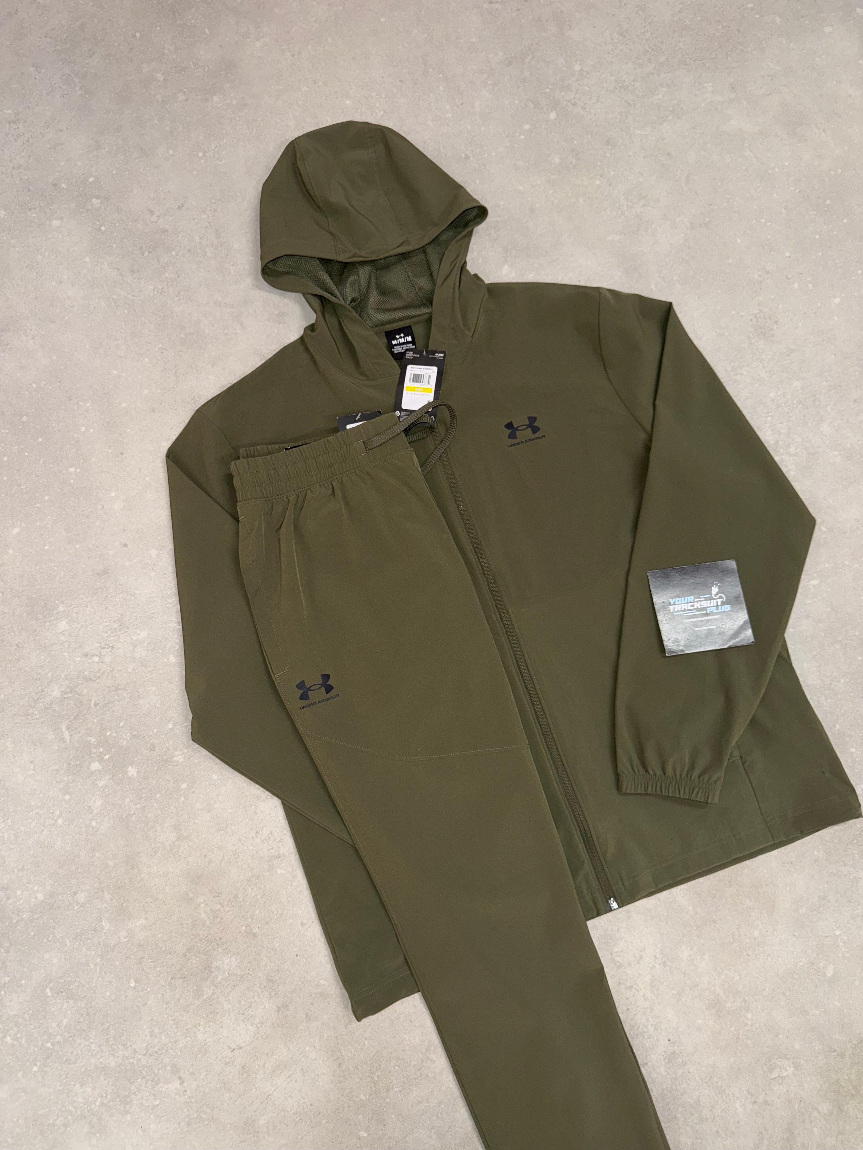 UNDER ARMOUR TRACKSUIT