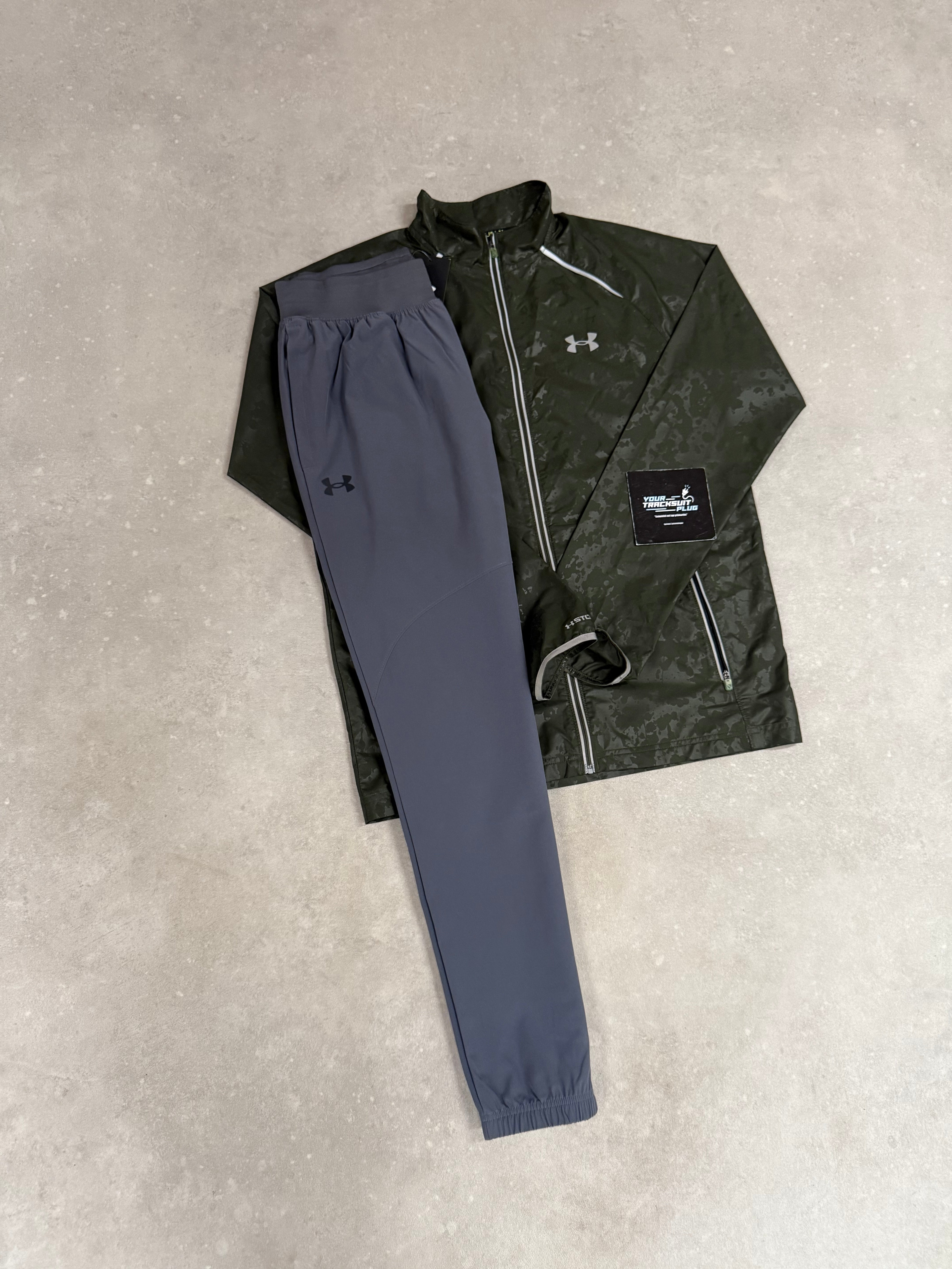 UNDER ARMOUR TRACKSUIT // LIMITED EDITION