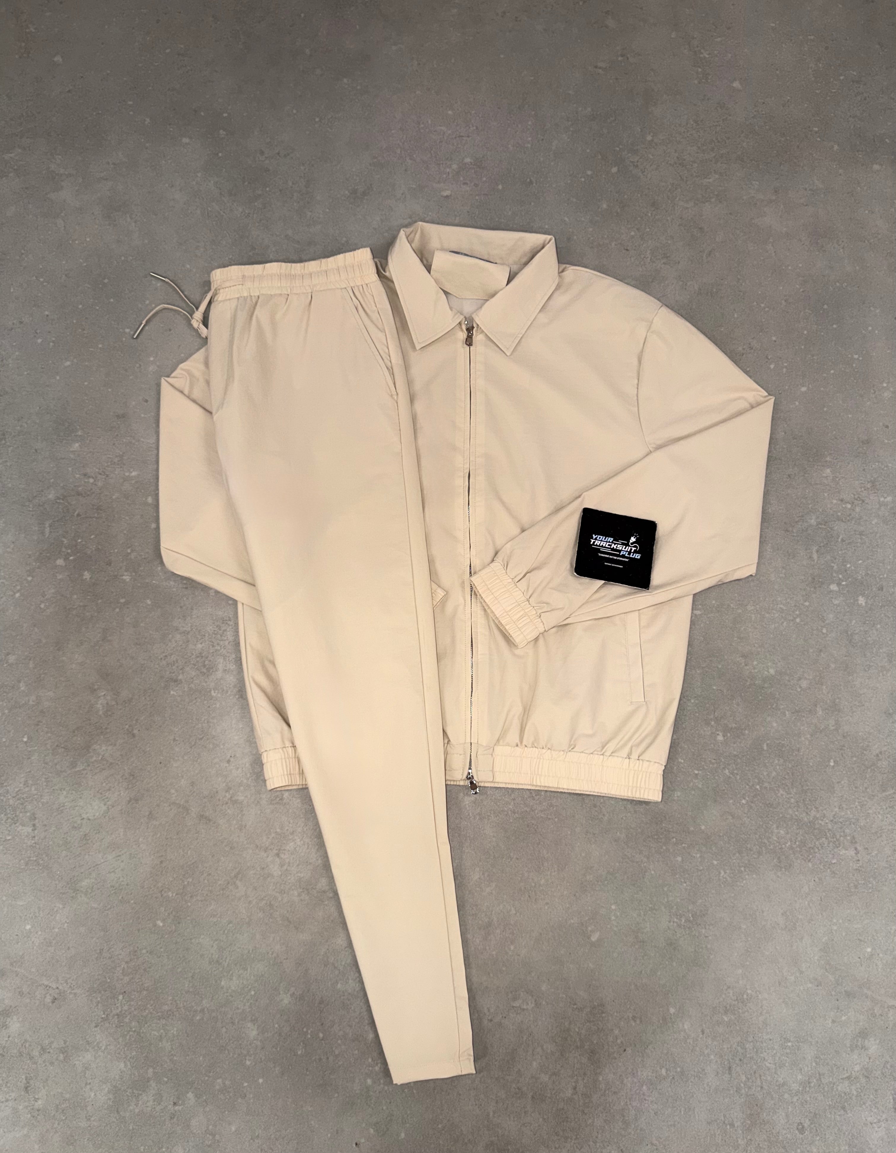 BEIGE TECH SUIT // PREMIUM