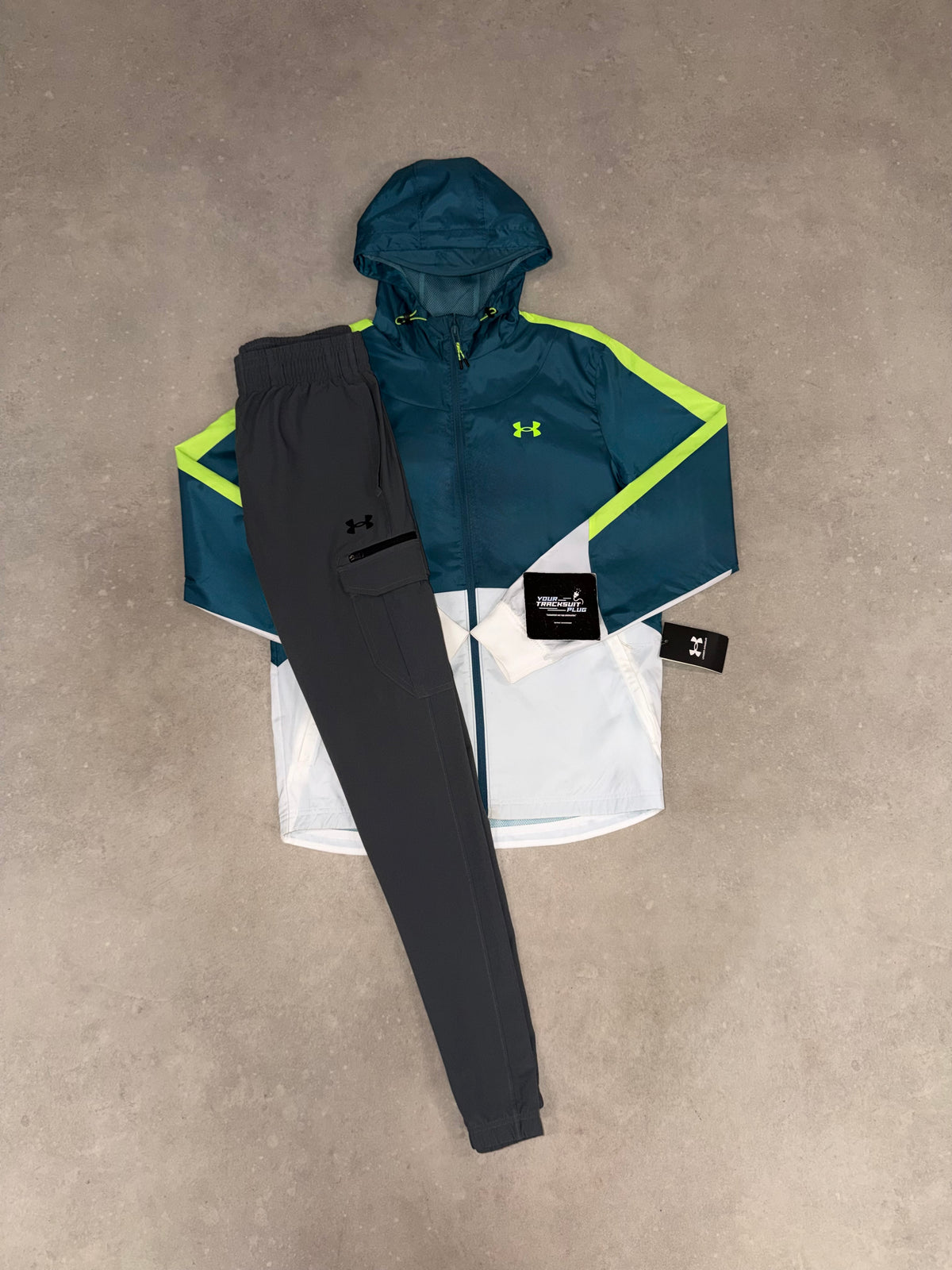 UNDER ARMOUR TRACKSUIT // VERY EXCLUSIVE