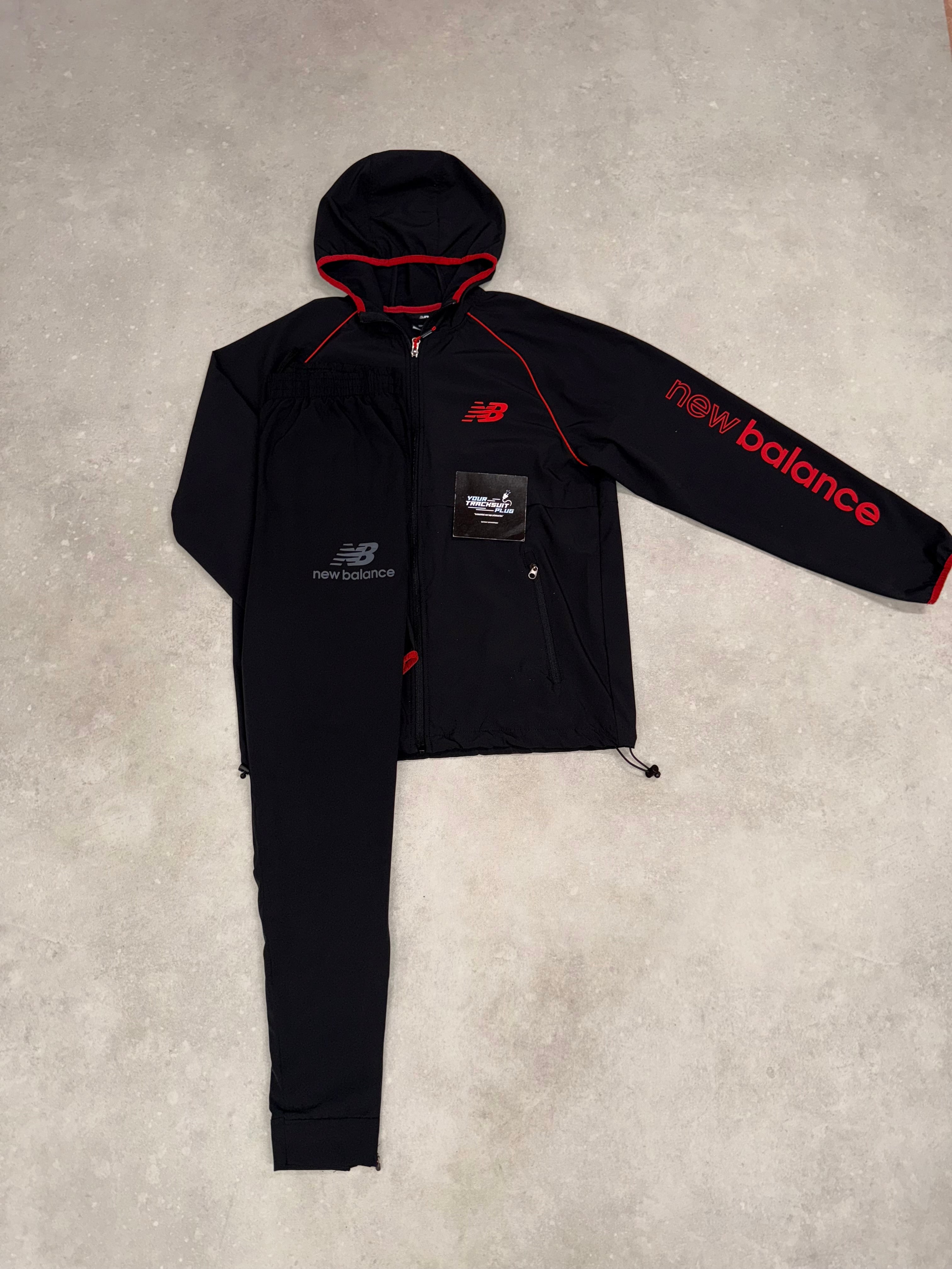 NEW BALANCE TRACKSUIT // VERY EXCLUSIVE
