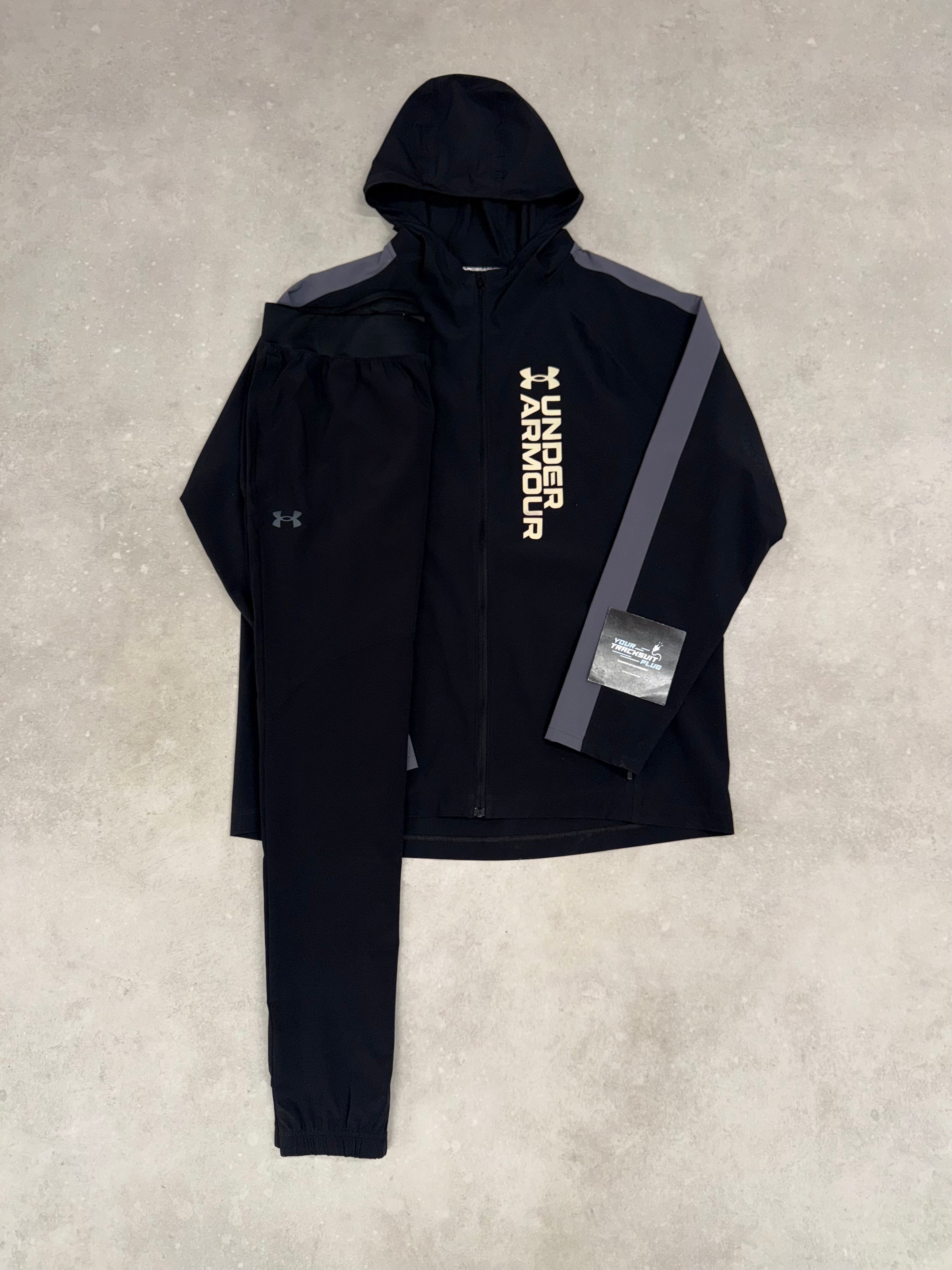 UNDER ARMOUR TRACKSUIT // LIMITED EDITION
