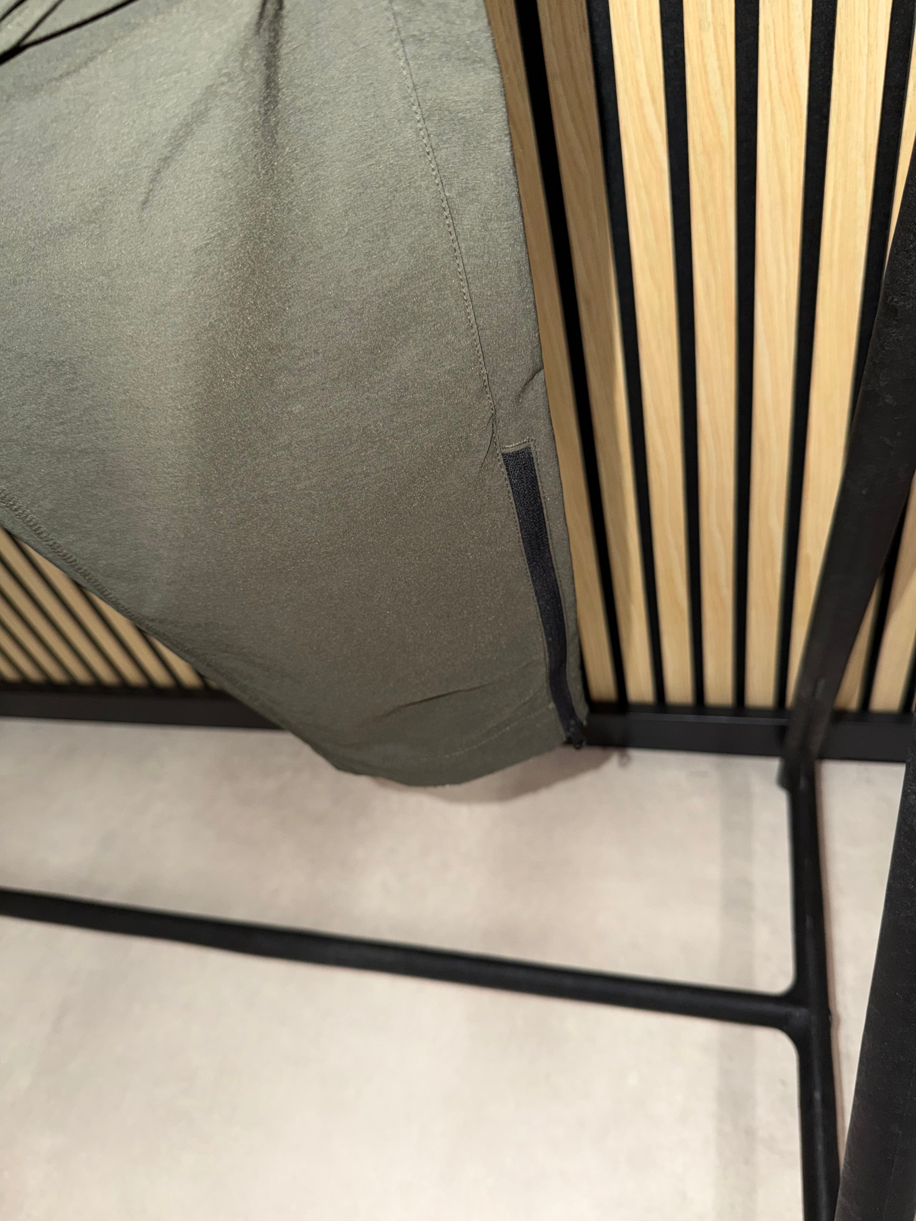 NIKE TECH FLEECE TRACKSUIT GREEN // LIMITED EDITION