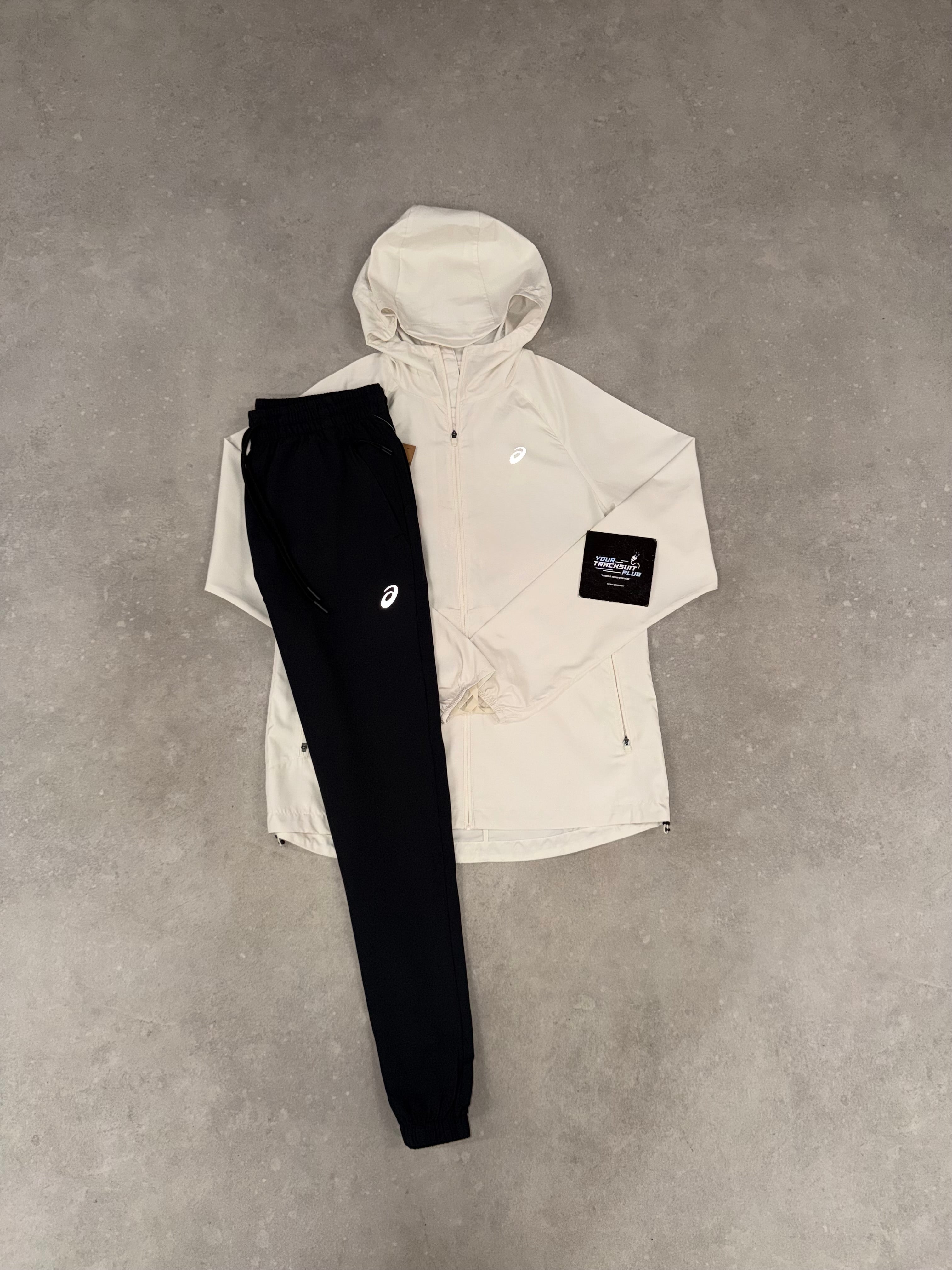 ASICS BEIGE TRACKSUIT // VERY EXCLUSIVE