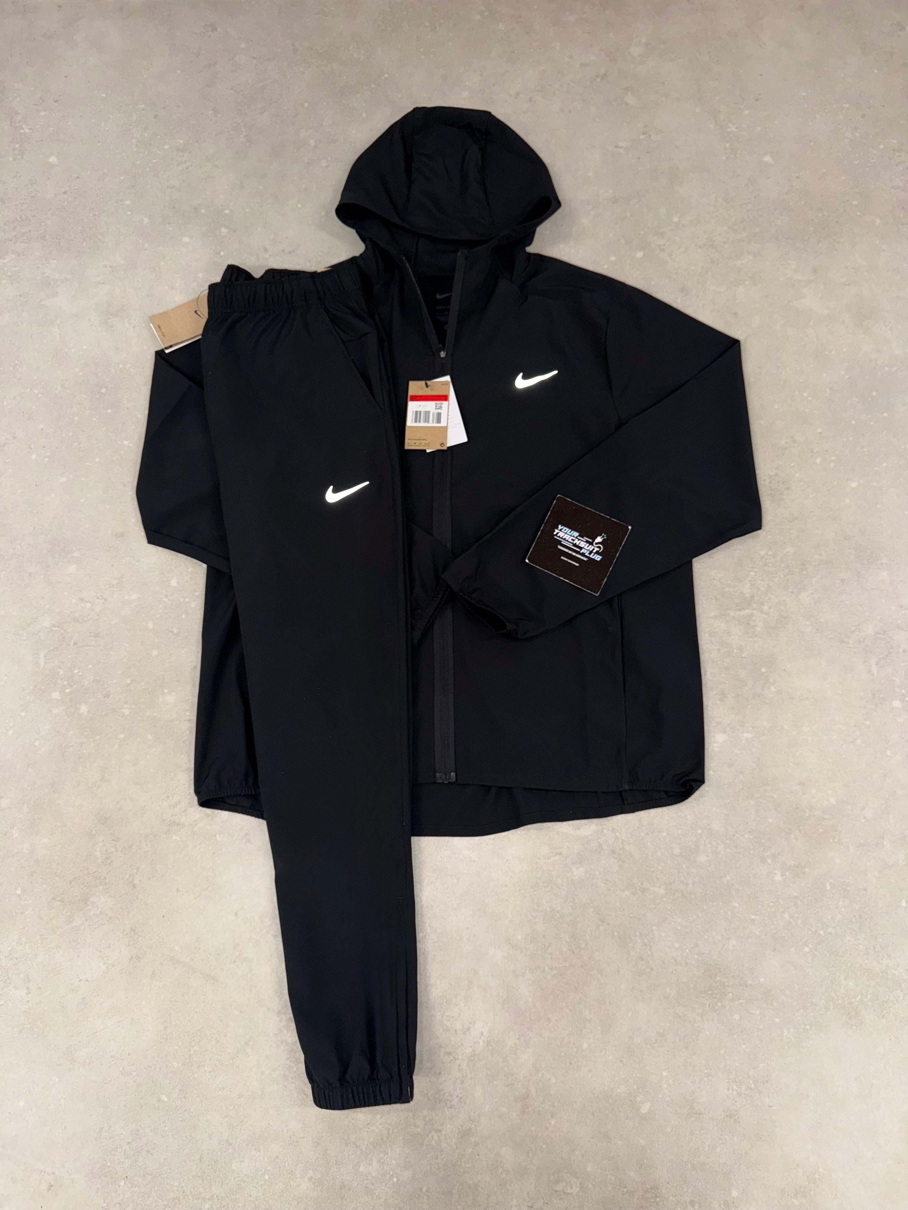 NIKE TRACKSUIT BLACK ON BLACK