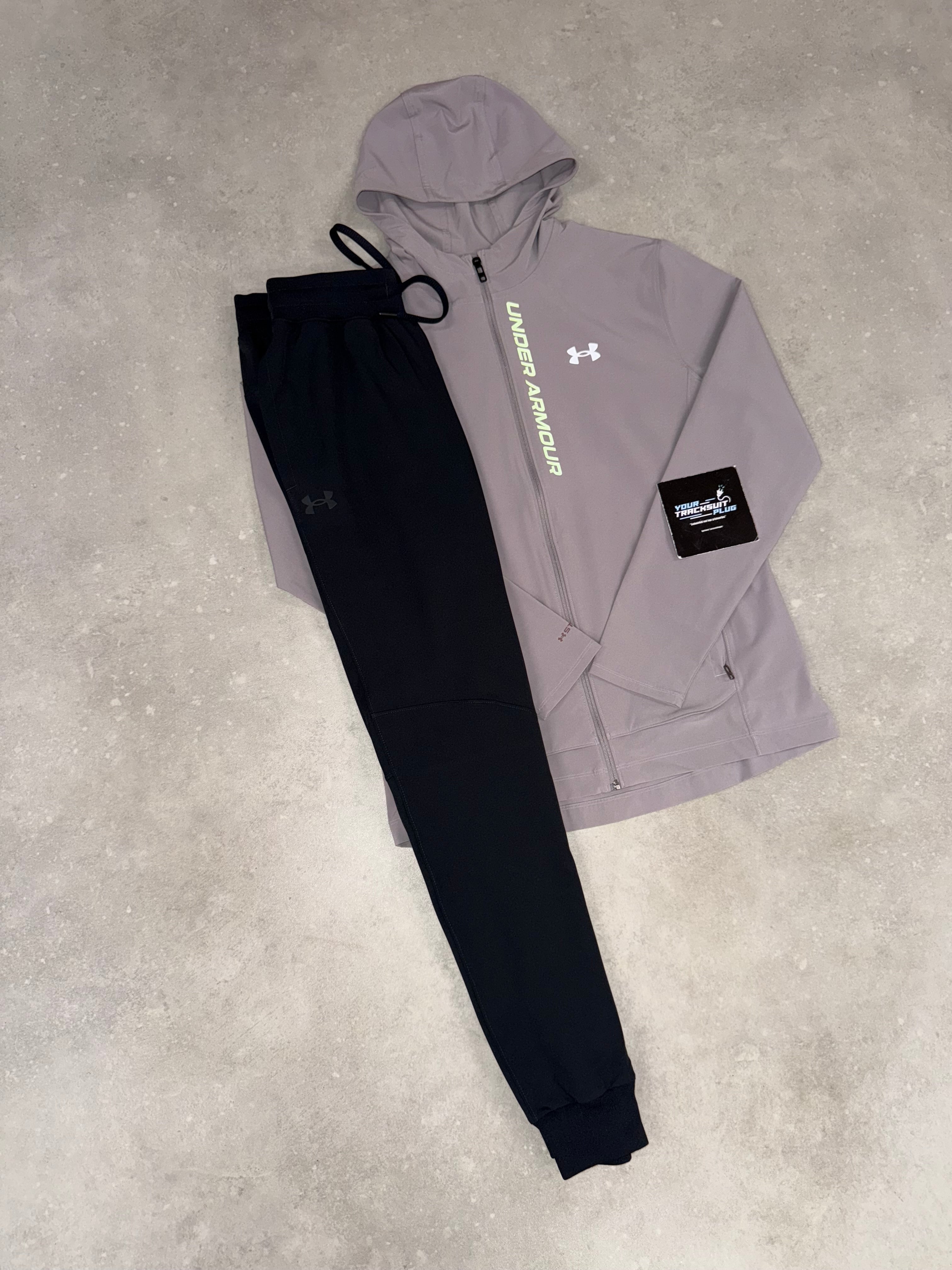 UNDER ARMOUR TRACKSUIT // LIMITED EDITION