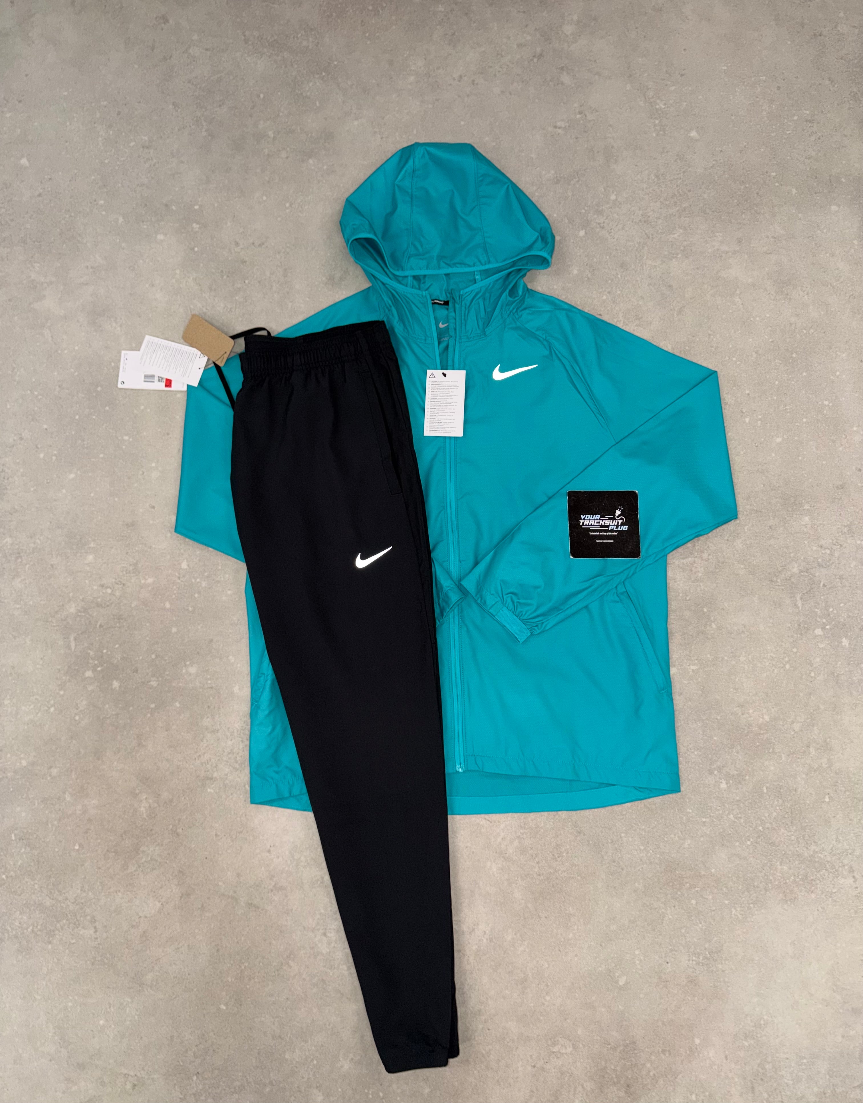 NIKE TRACKSUIT // LIMITED EDITION