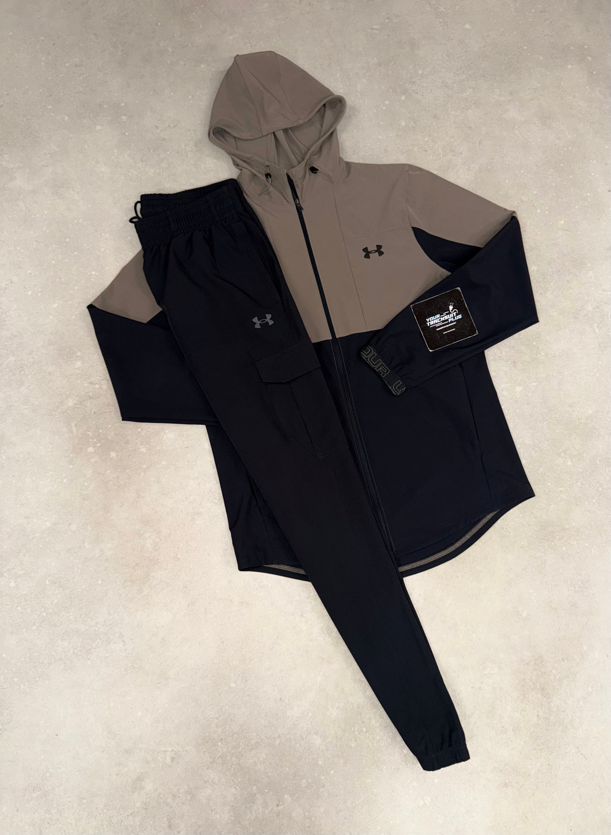 UNDER ARMOUR TRACKSUIT // VERY VERY EXCLUSIVE