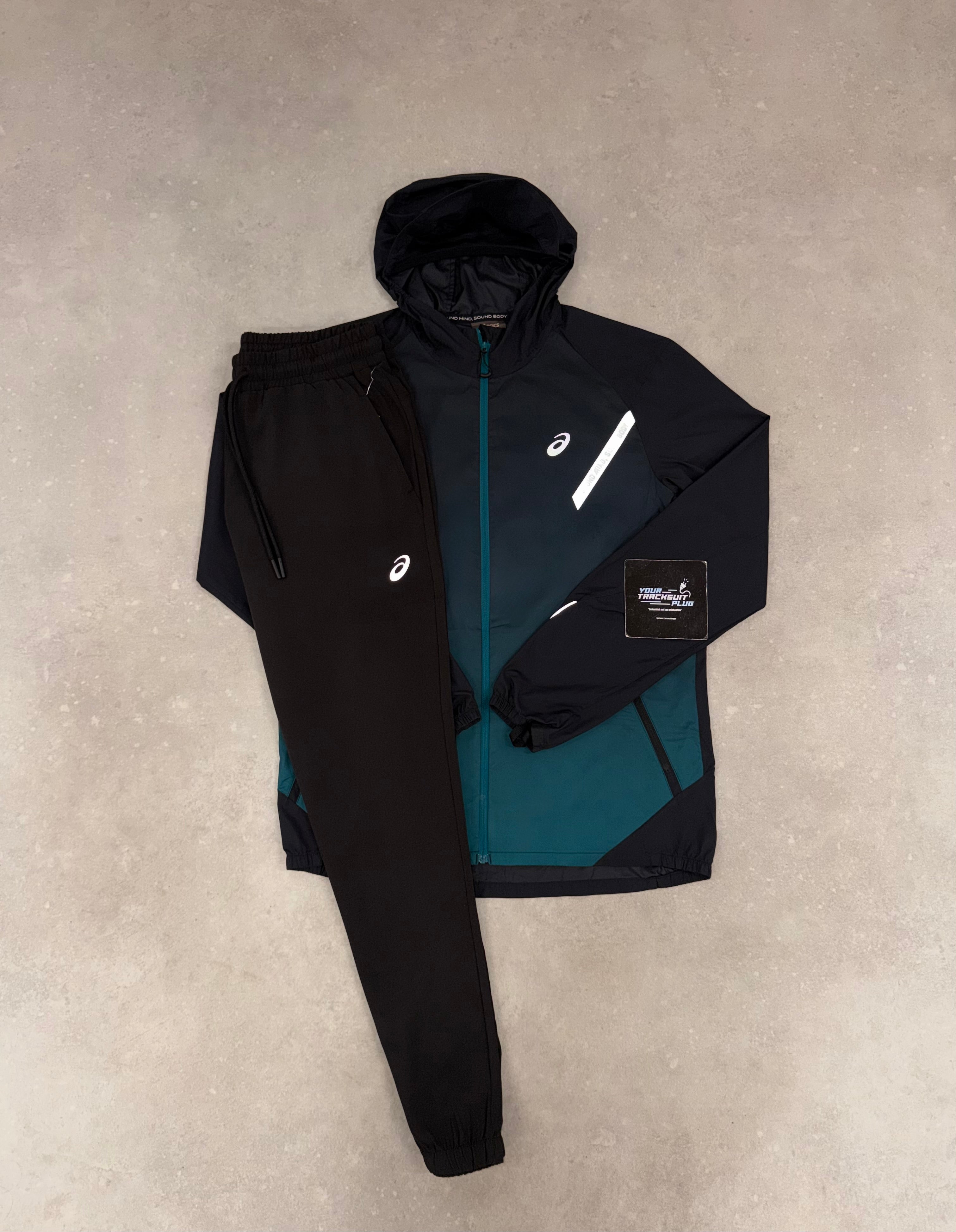 ASICS LITE SHOW TRACKSUIT // VERY VERY EXCLUSIVE
