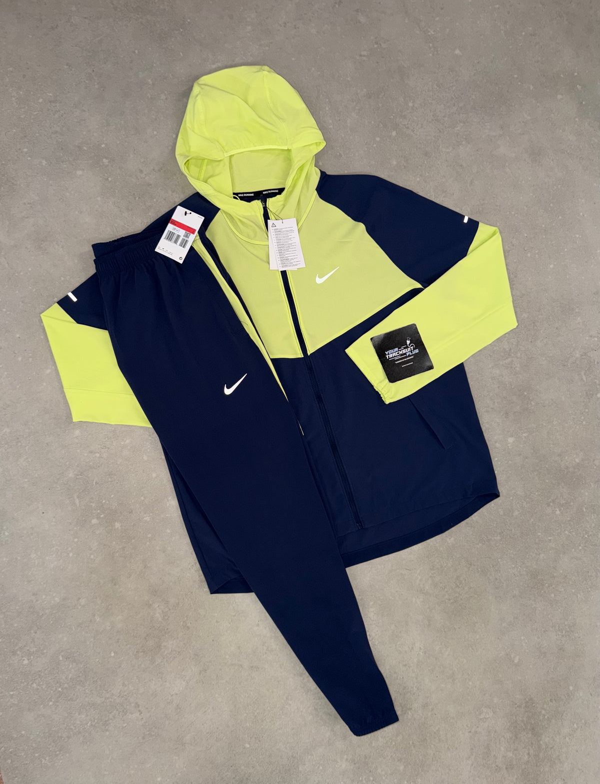 NIKE TRACKSUIT // VERY EXCLUSIVE