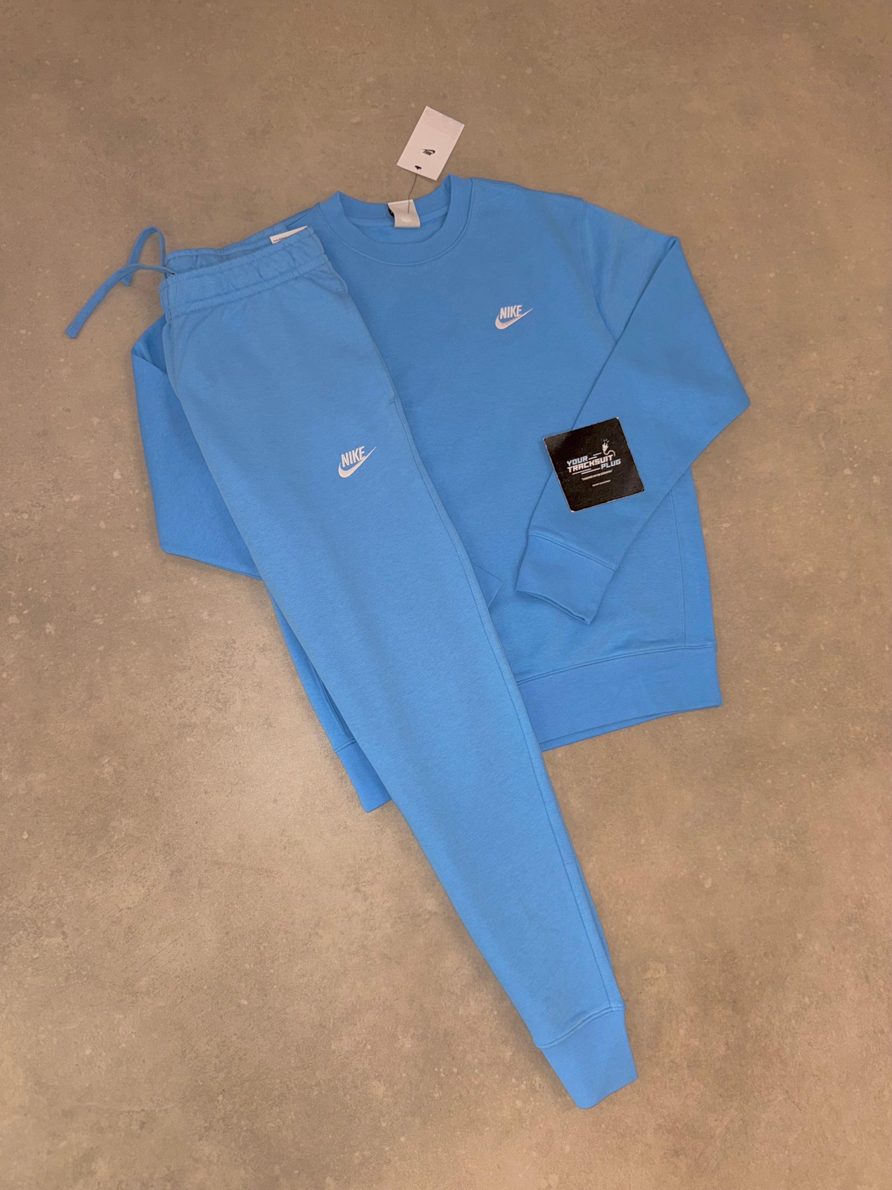 NIKE TRACKSUIT BABY BLUE // SWEATER EDITION