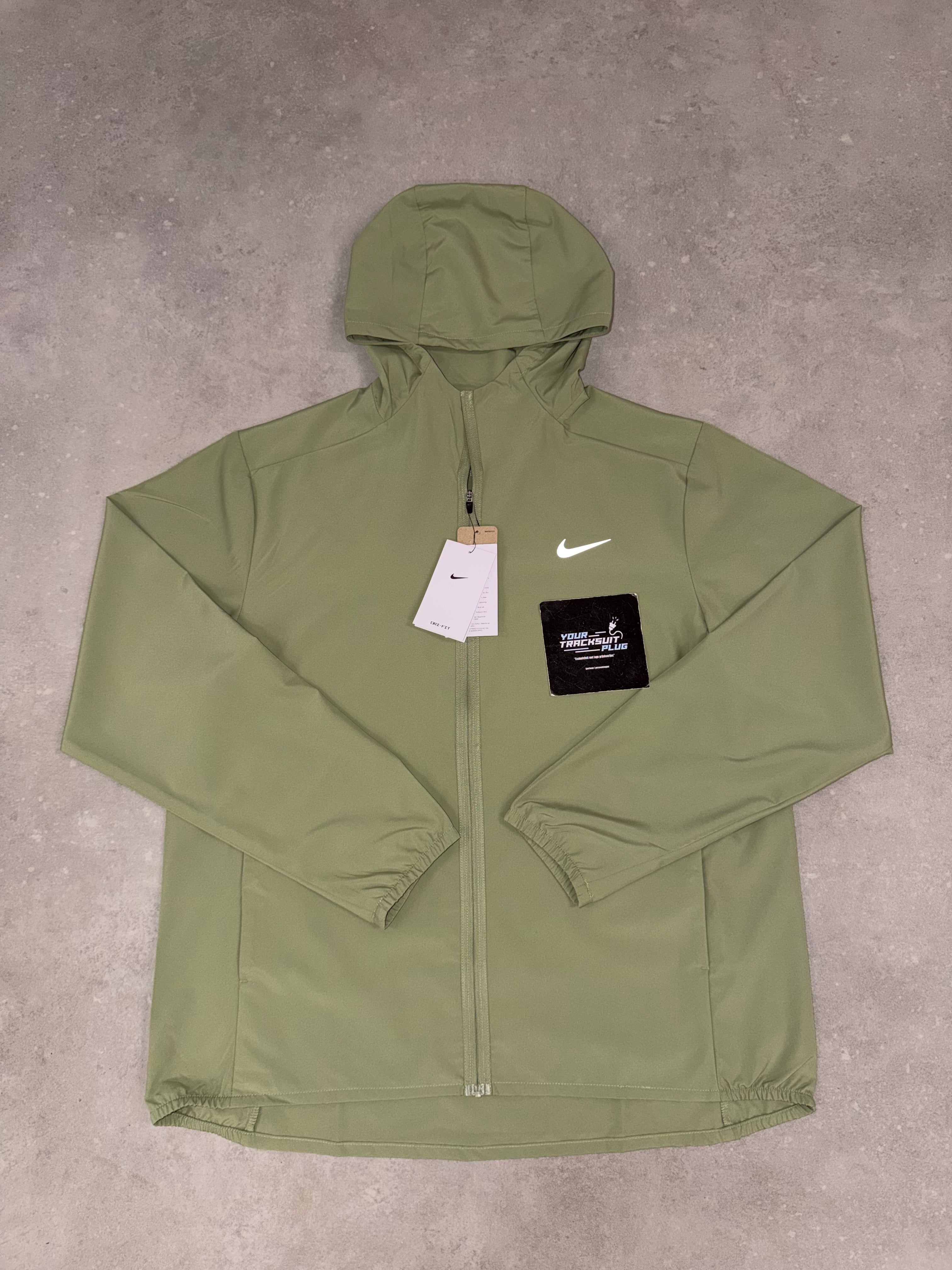 NIKE PISTACHE TRACKSUIT