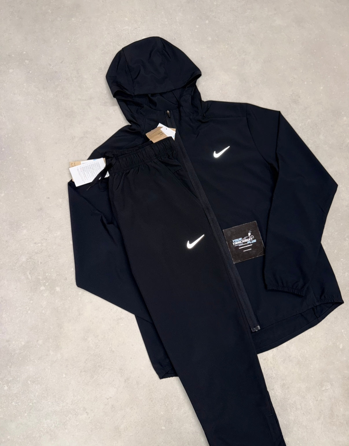 NIKE TRACKSUIT BLACK