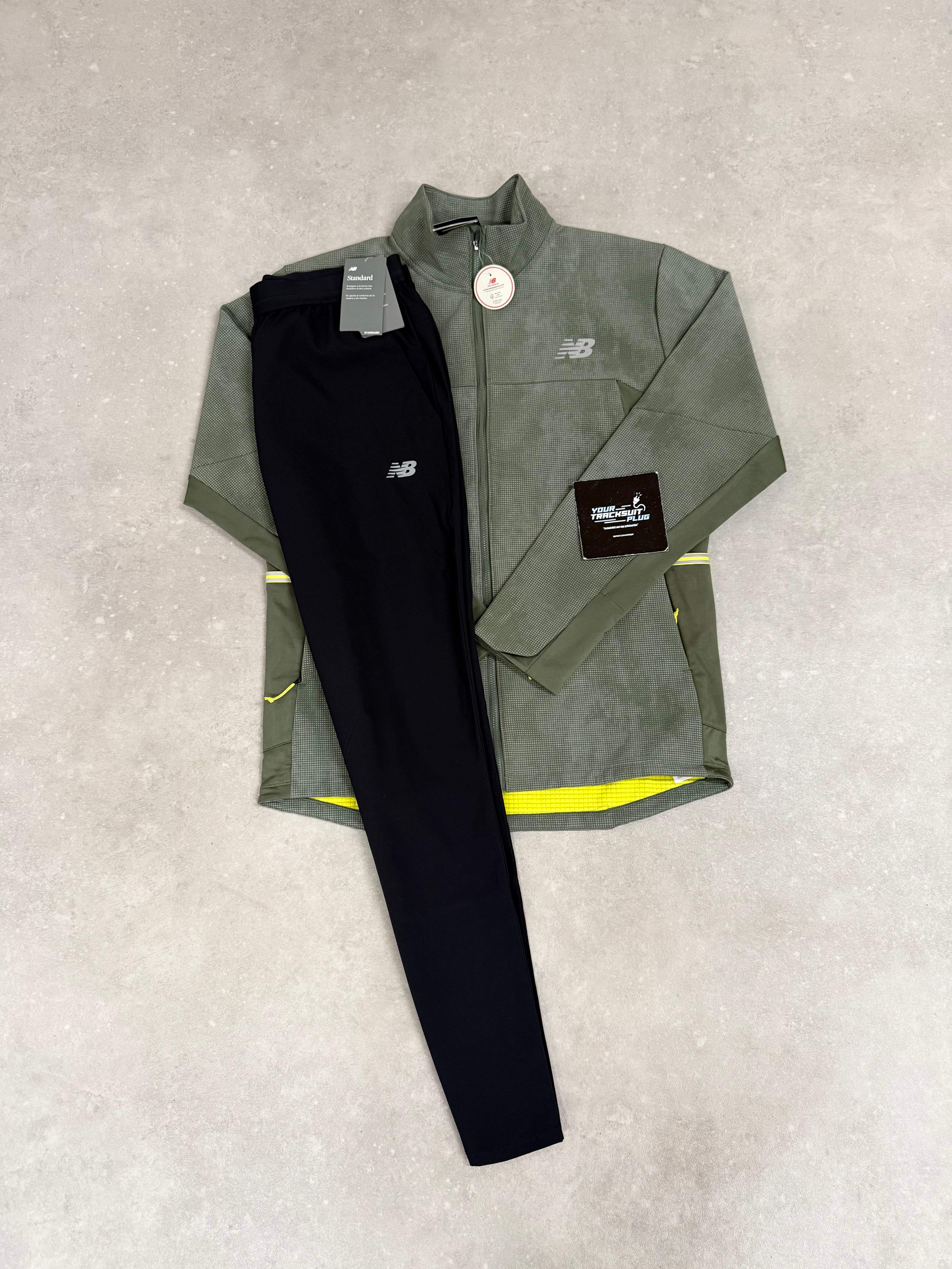 NEW BALANCE TRACKSUIT // VERY VERY EXCLUSIVE