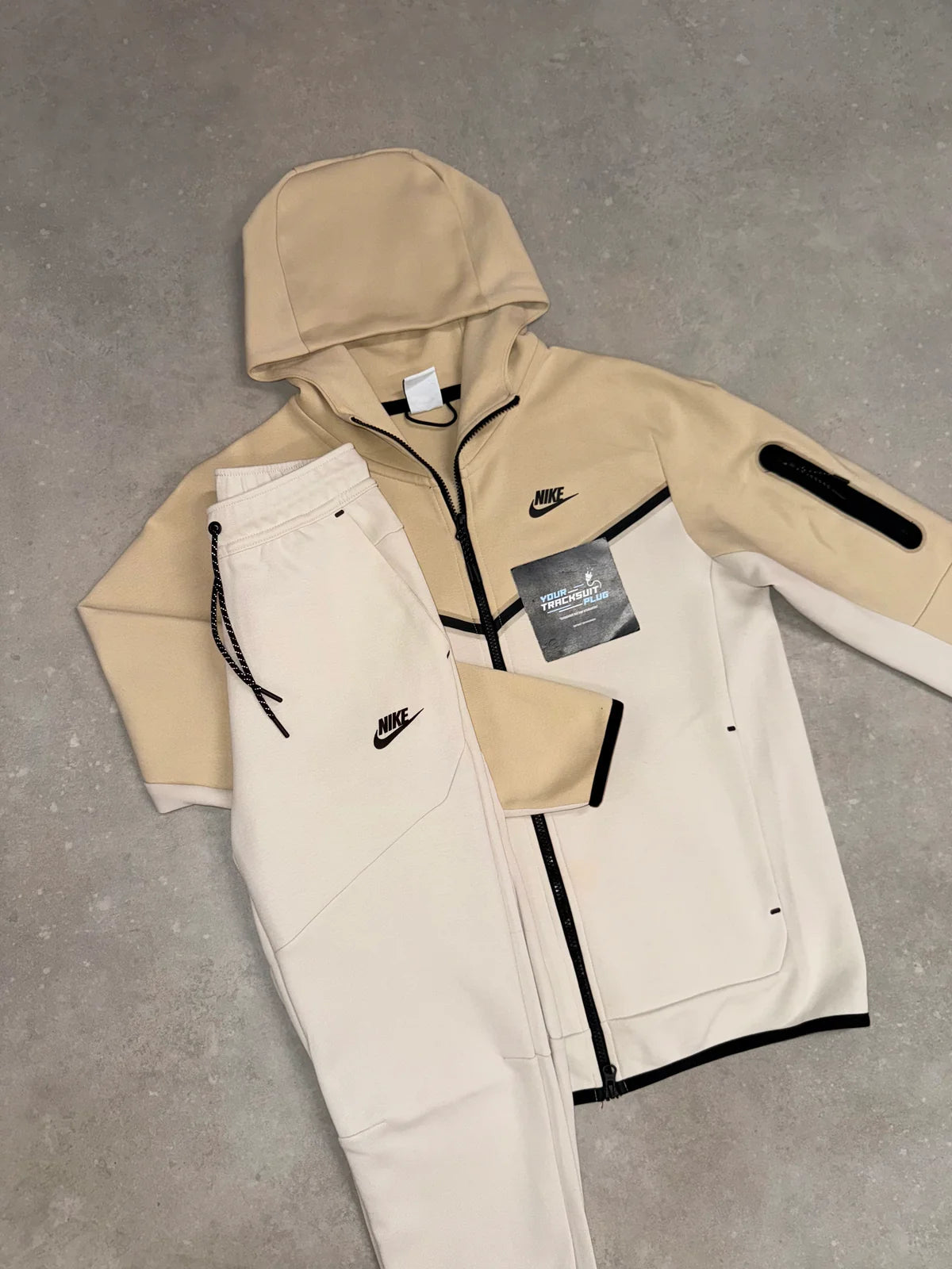 NIKE TECH FLEECE TRACKSUIT // EXCLUSIVE BEIGE