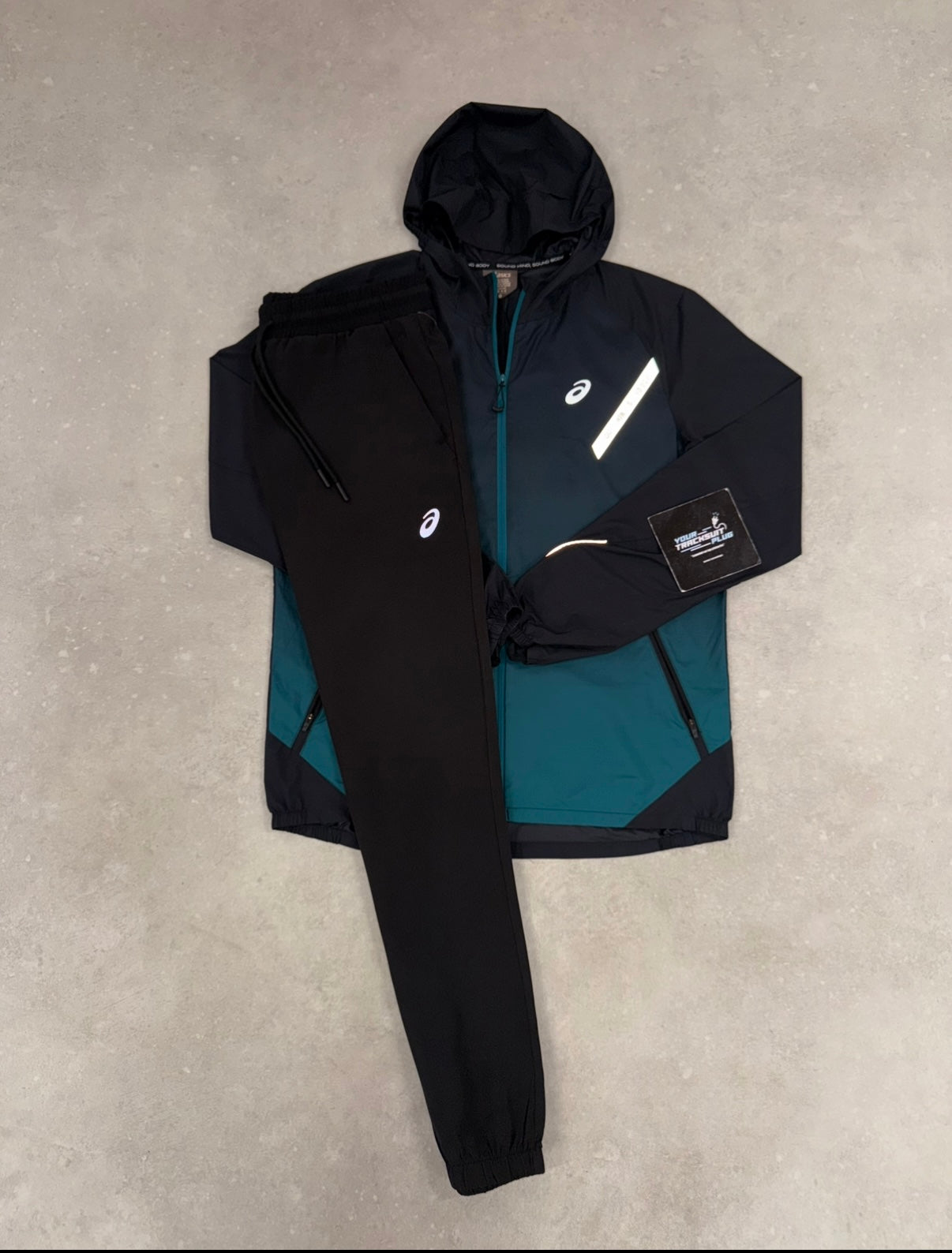 ASICS LITE SHOW TRACKSUIT // VERY VERY EXCLUSIVE