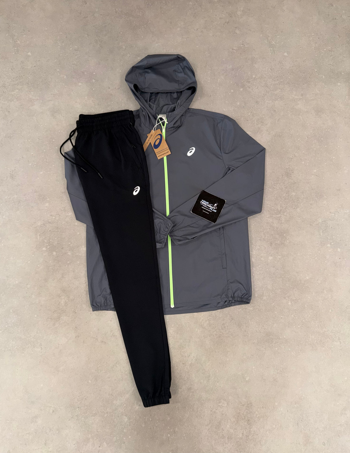 ASICS TRACKSUIT // THE LATEST