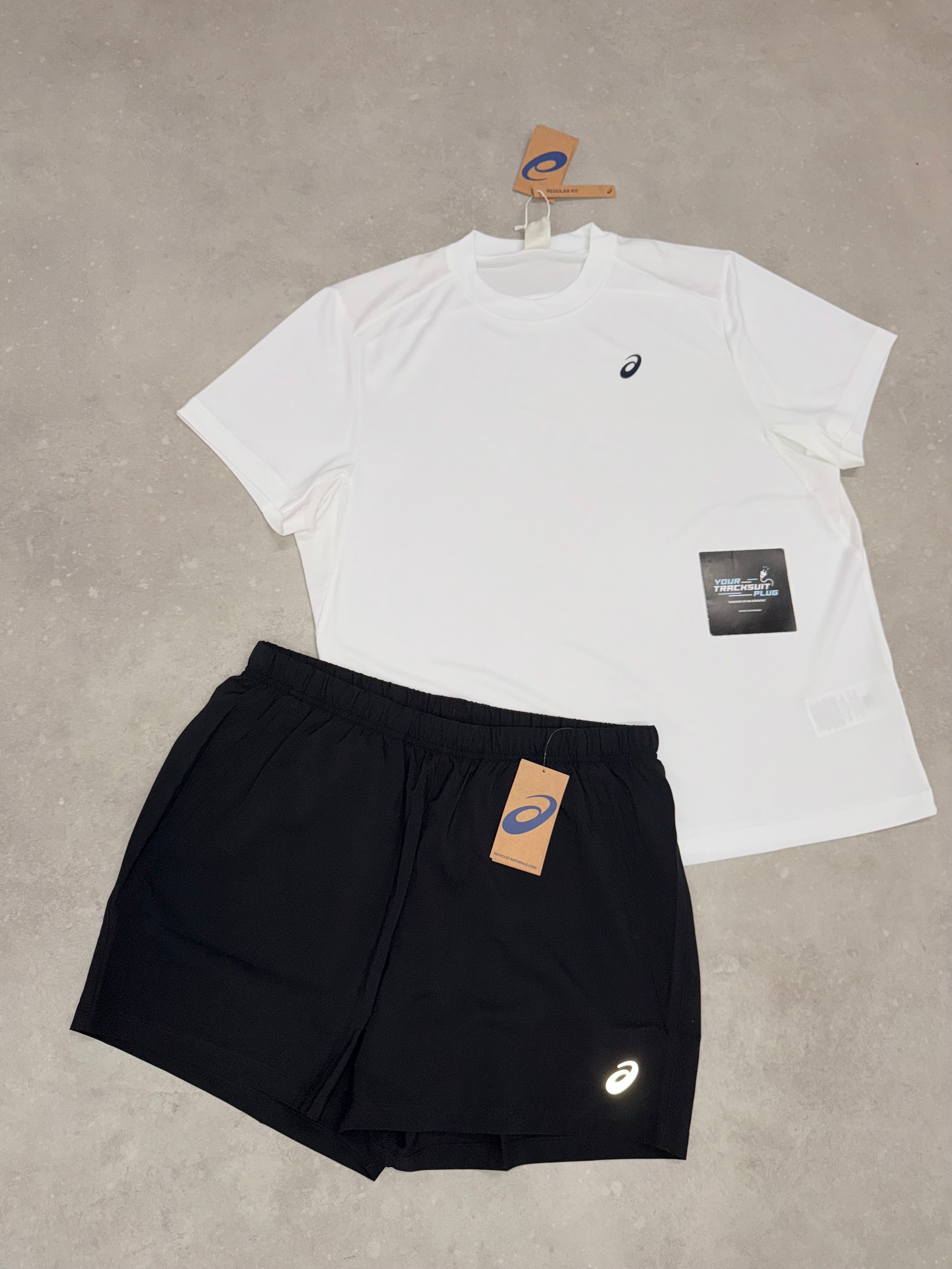 ASICS ZOMER SET // BLACK & WHITE