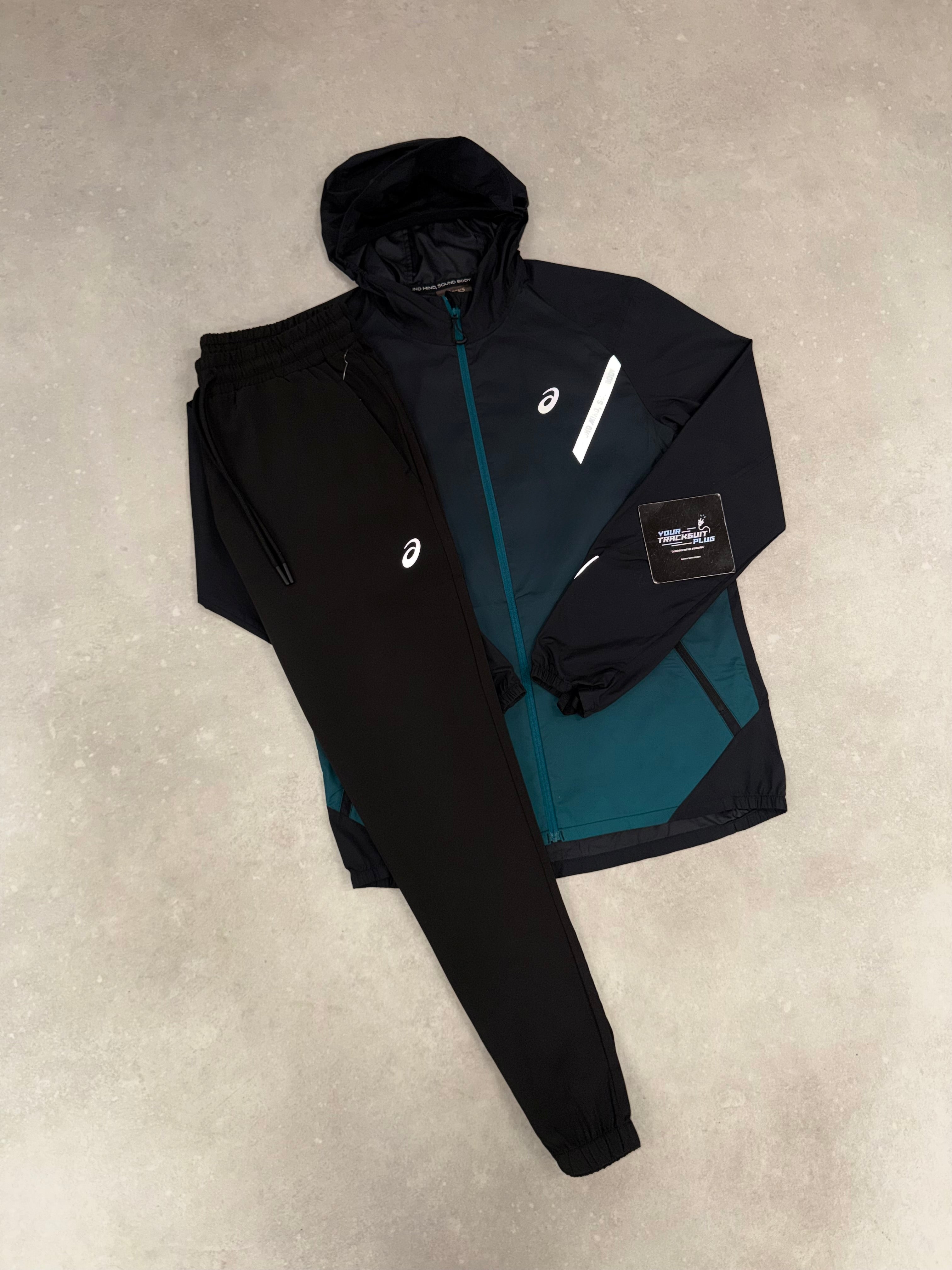 ASICS LITE SHOW TRACKSUIT // VERY VERY EXCLUSIVE