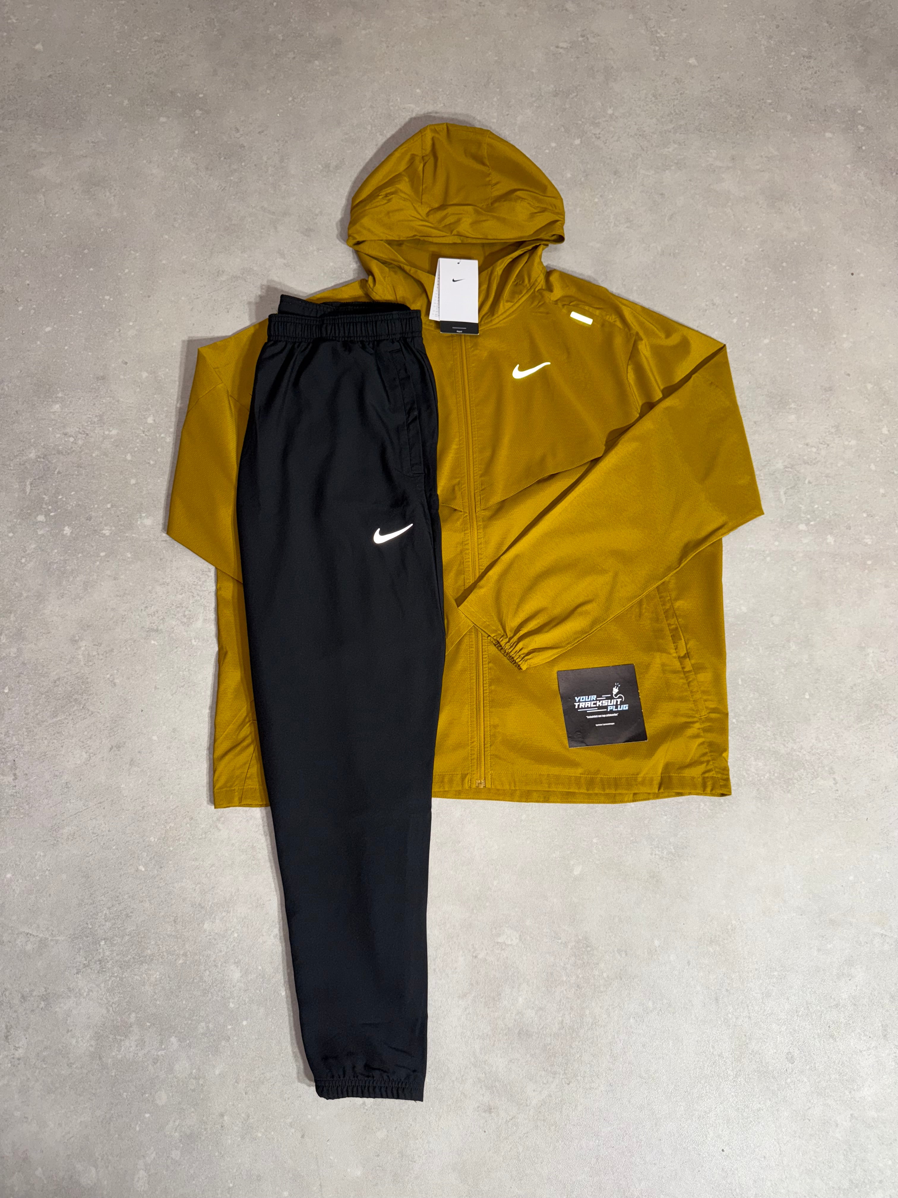NIKE MILER EXCLUSIVE TRACKSUIT