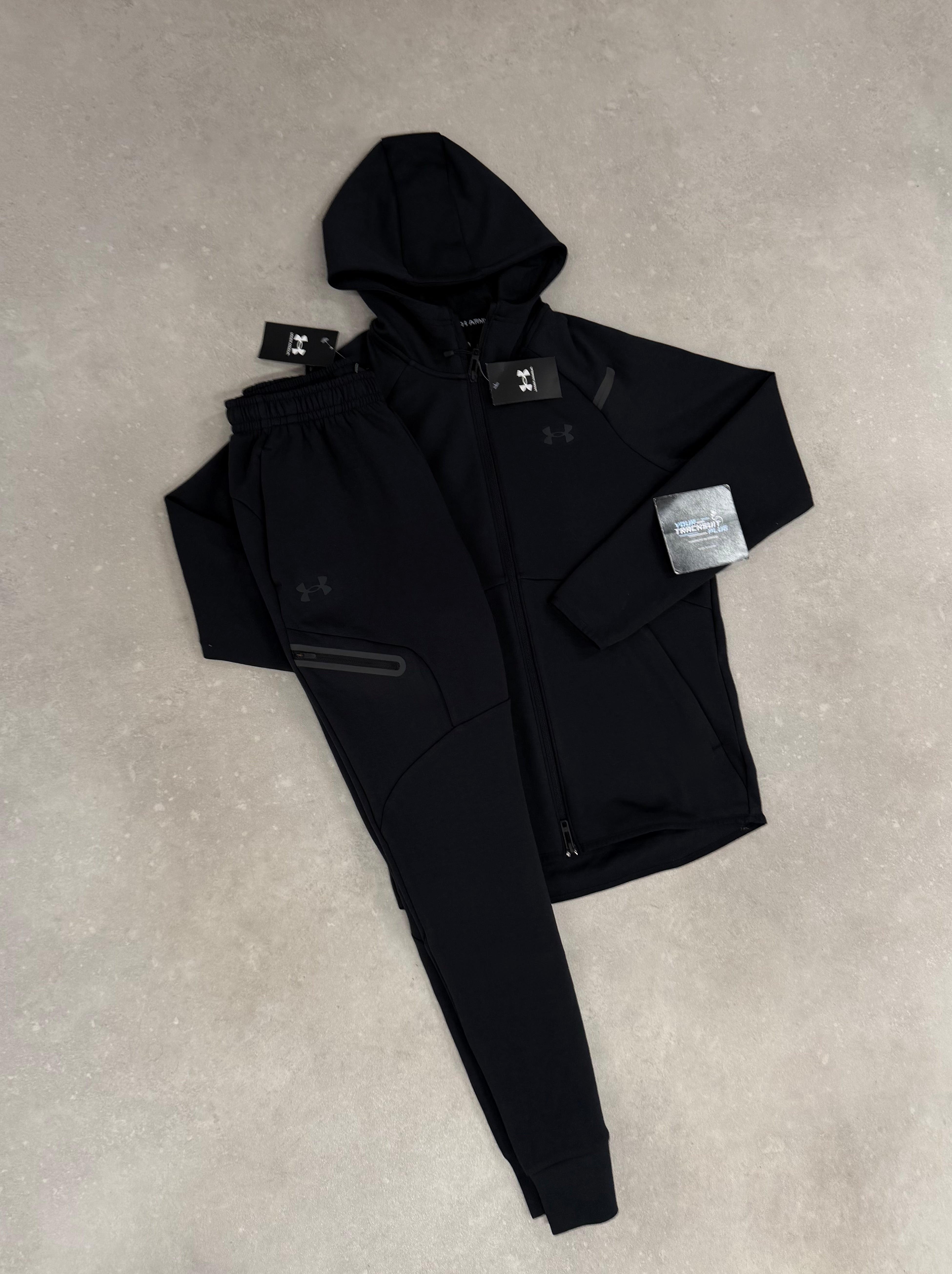 UNDER ARMOUR TECH TRACKSUIT BLACK