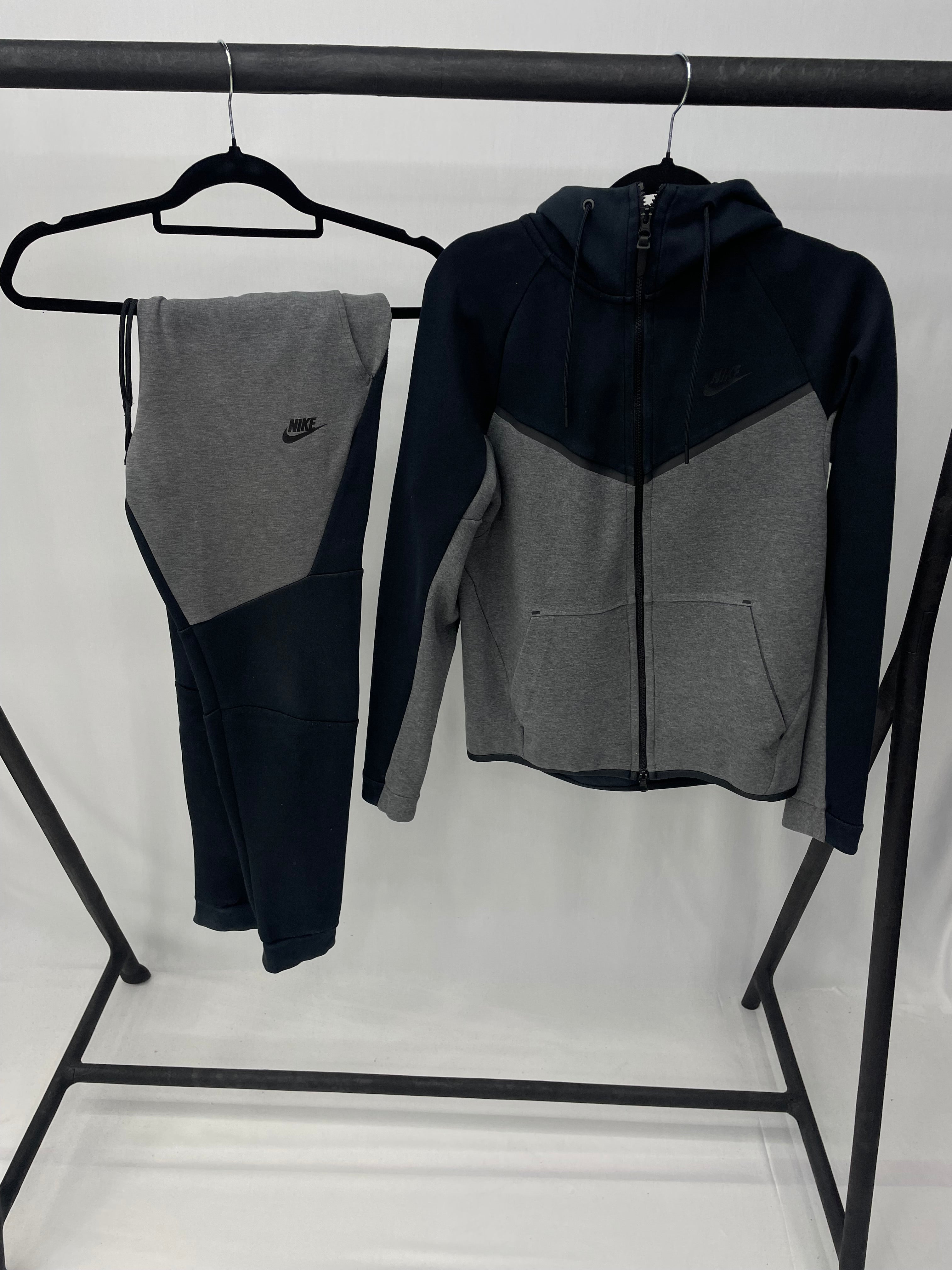 NIKE TECH FLEECE 2016