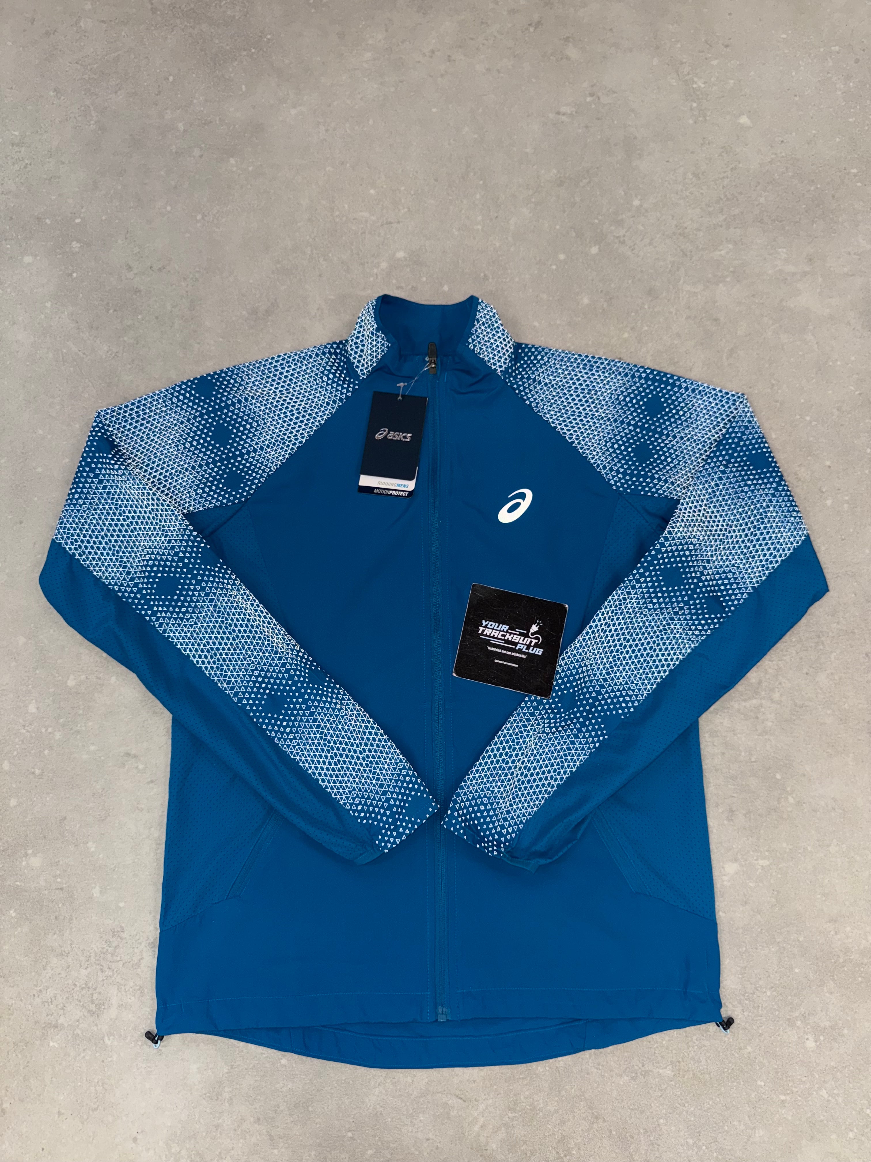 ASICS TRACKSUIT LITE SHOW // VERY VERY EXCLUSIVE