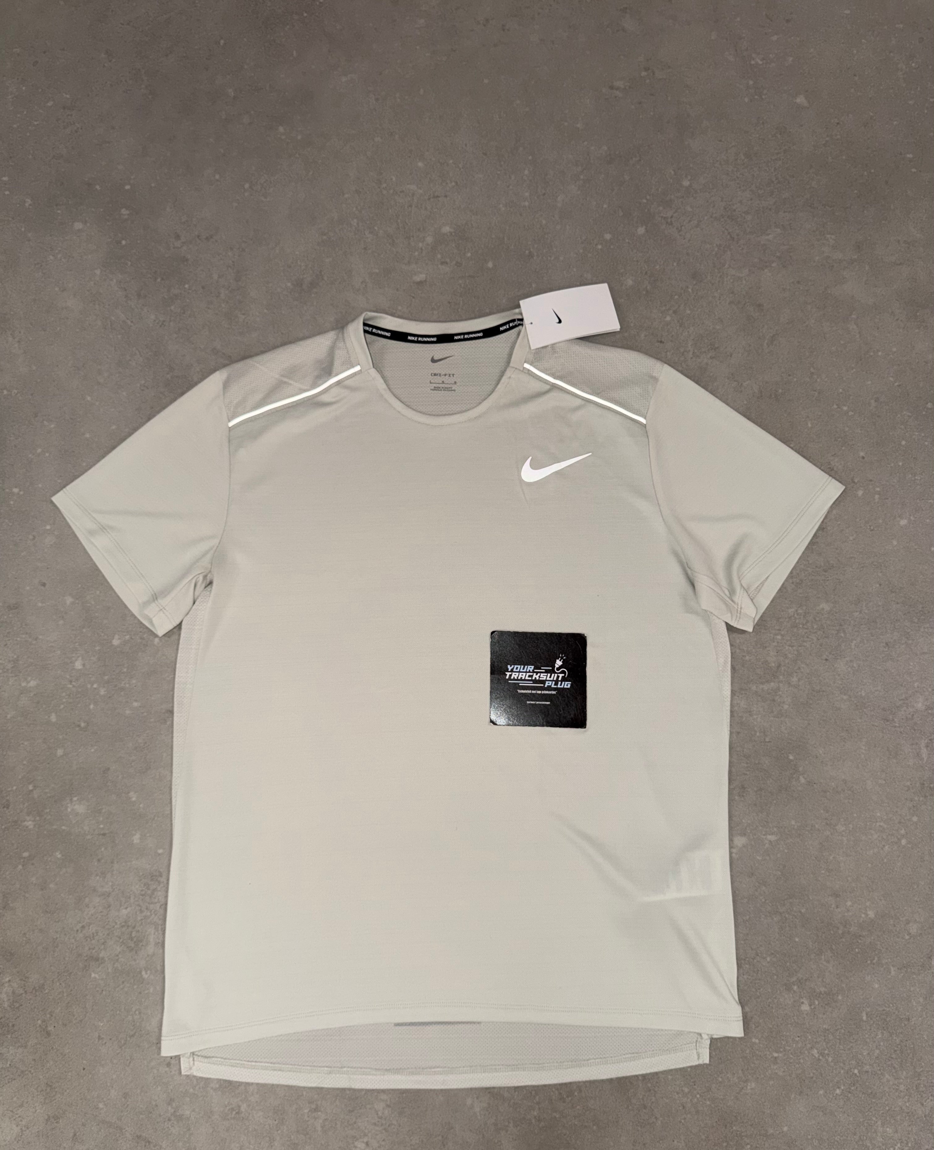 NIKE MILER BEIGE & GREY // SUMMER SET