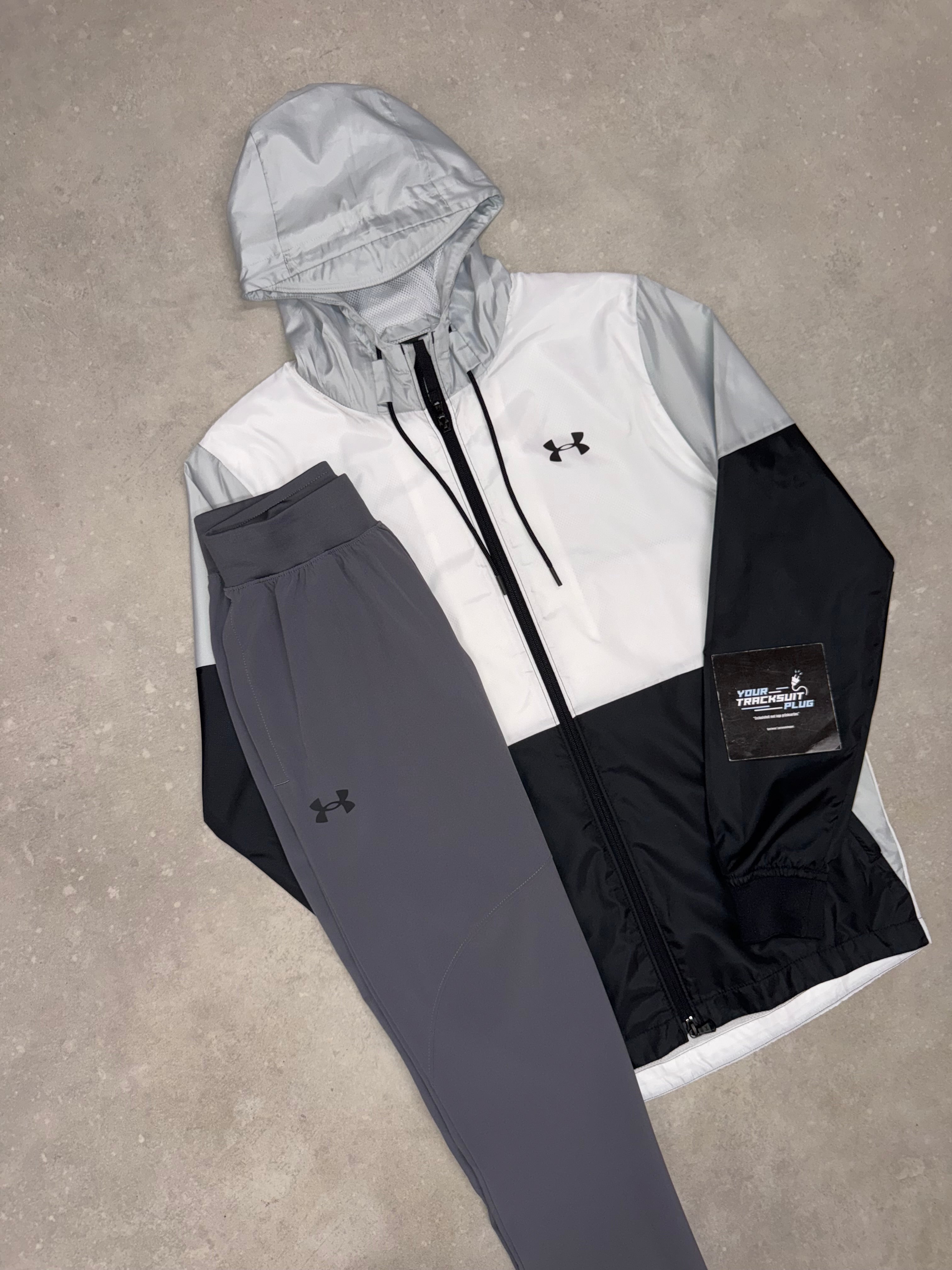 UNDER ARMOUR TRACKSUIT // LIMITED EDITION
