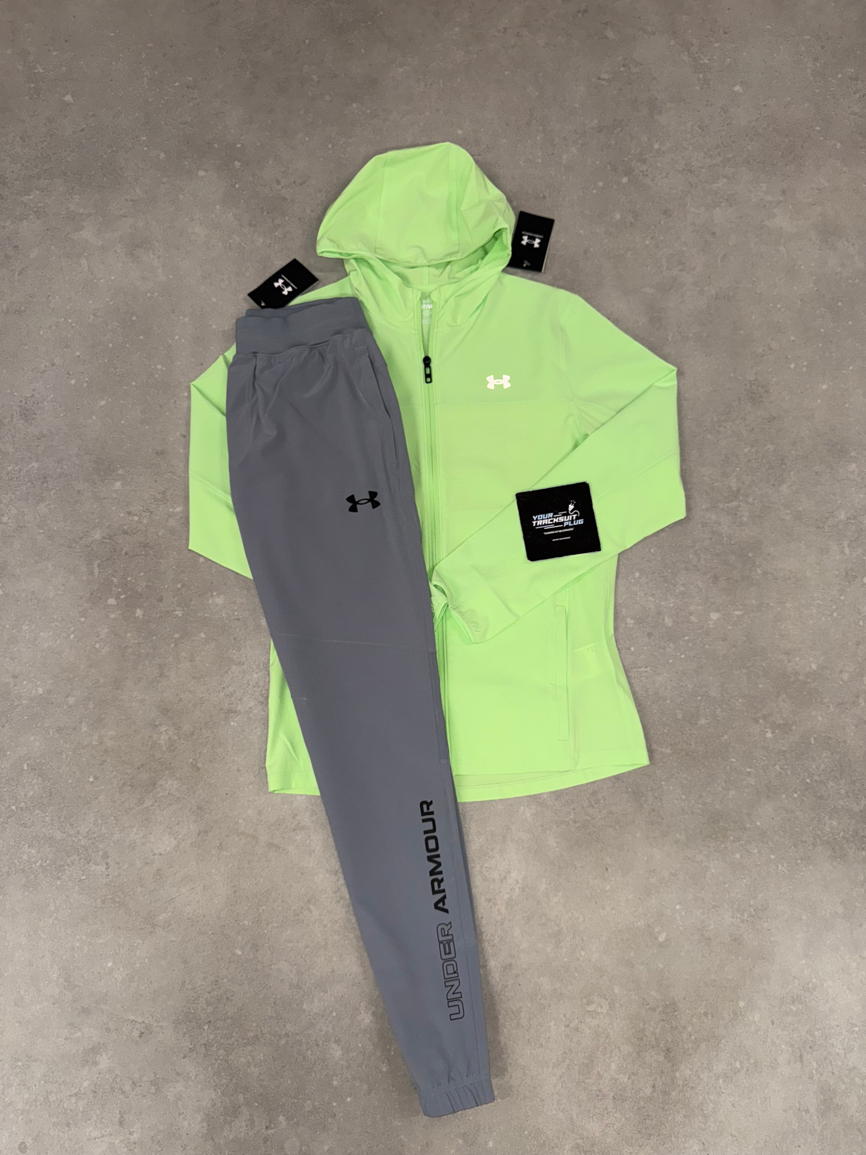 UNDER ARMOUR TRACKSUIT // THE LATEST