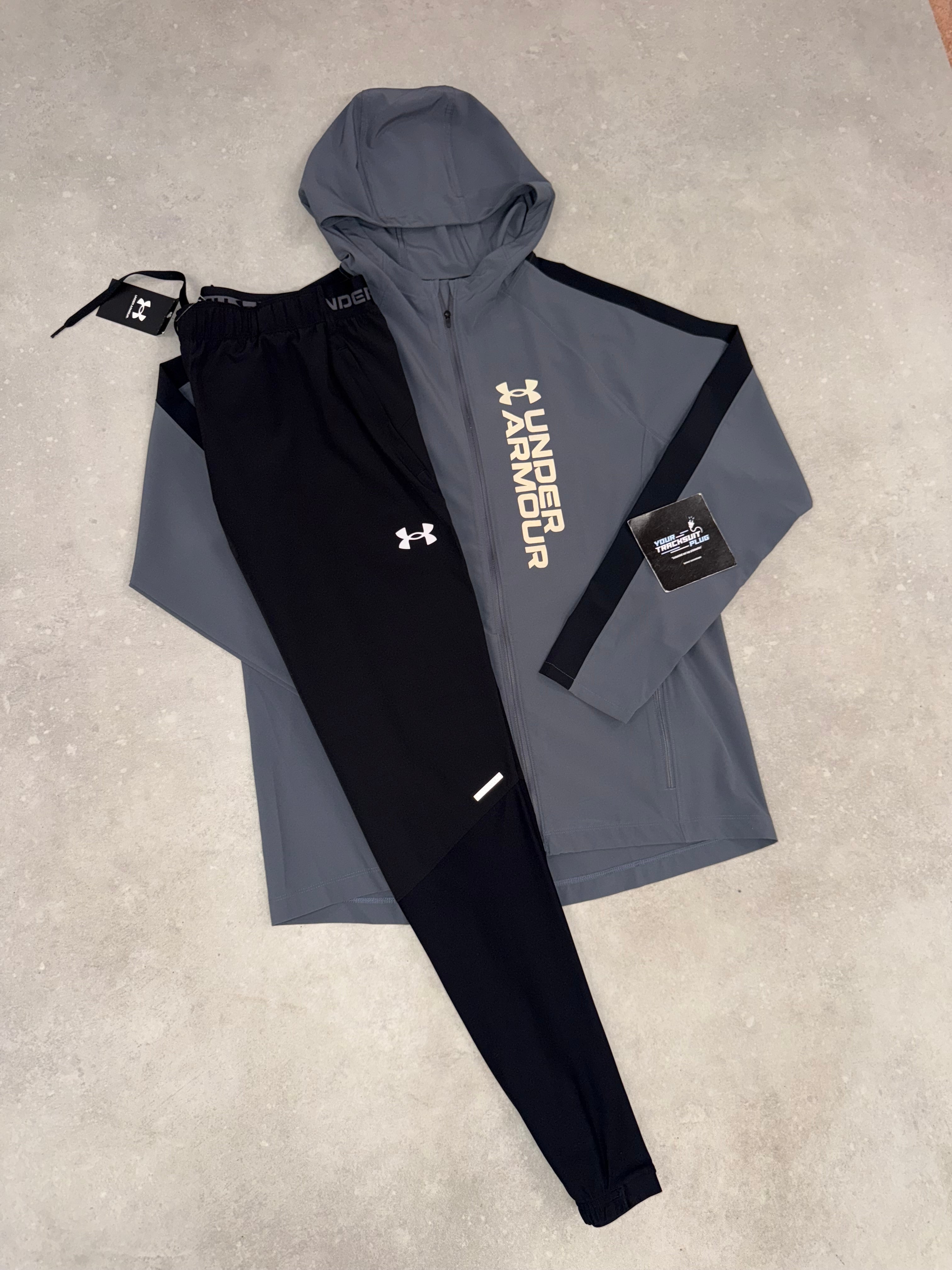 UNDER ARMOUR BLACK & GREY // EXCLUSIVE EDITION