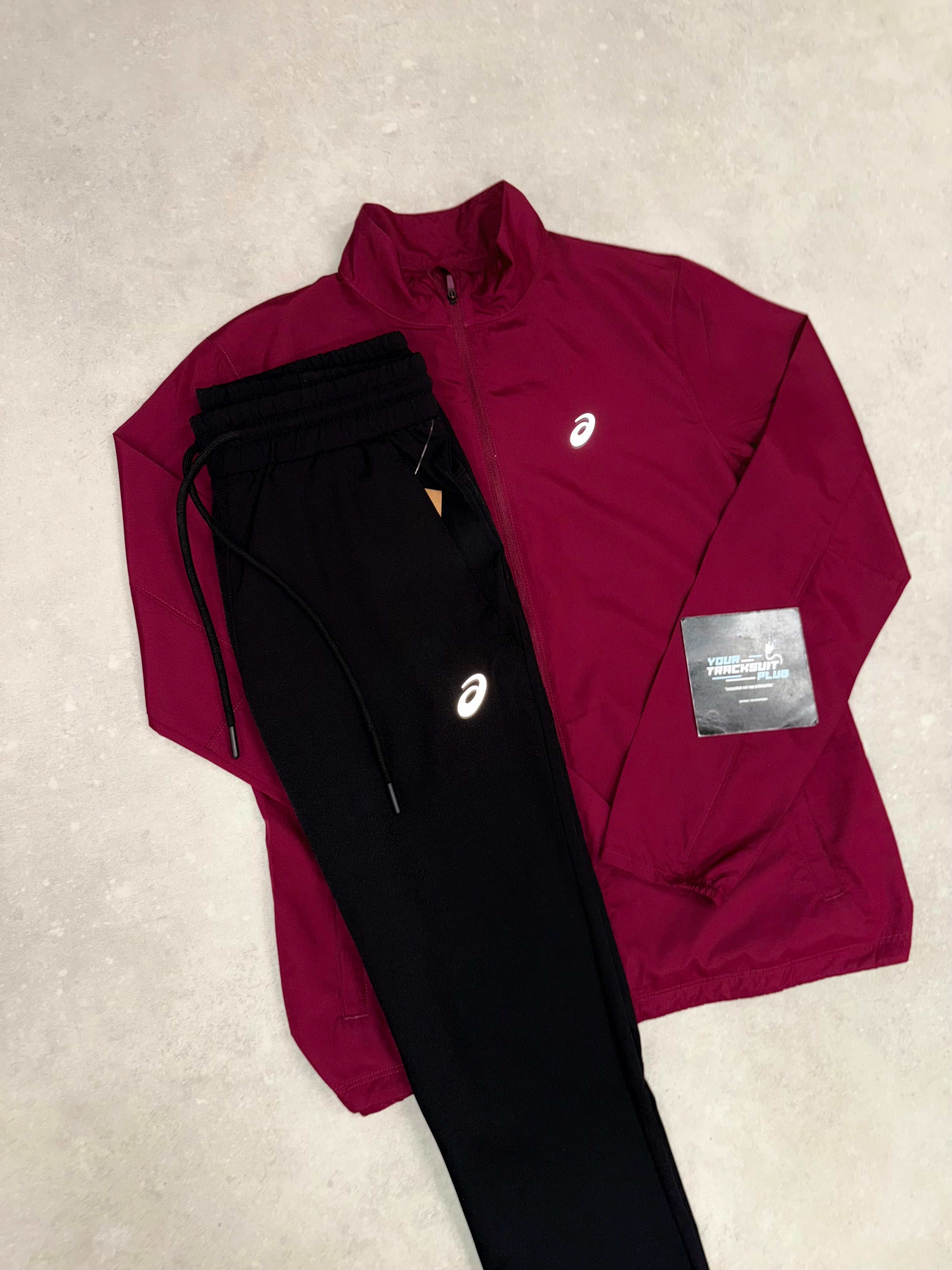 ASICS TRACKSUIT // VERY EXCLUSIVE