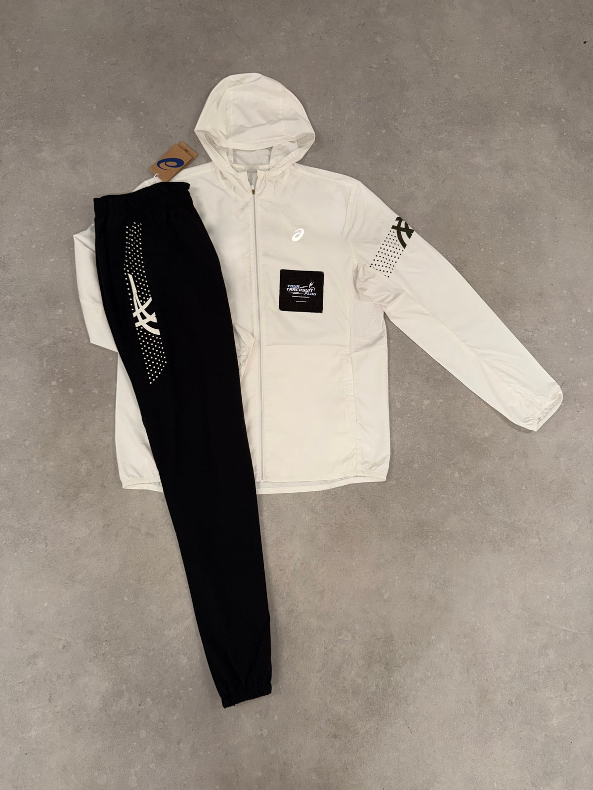 ASICS CRÈME & BLACK TRACKSUIT // LIMITED EDITION