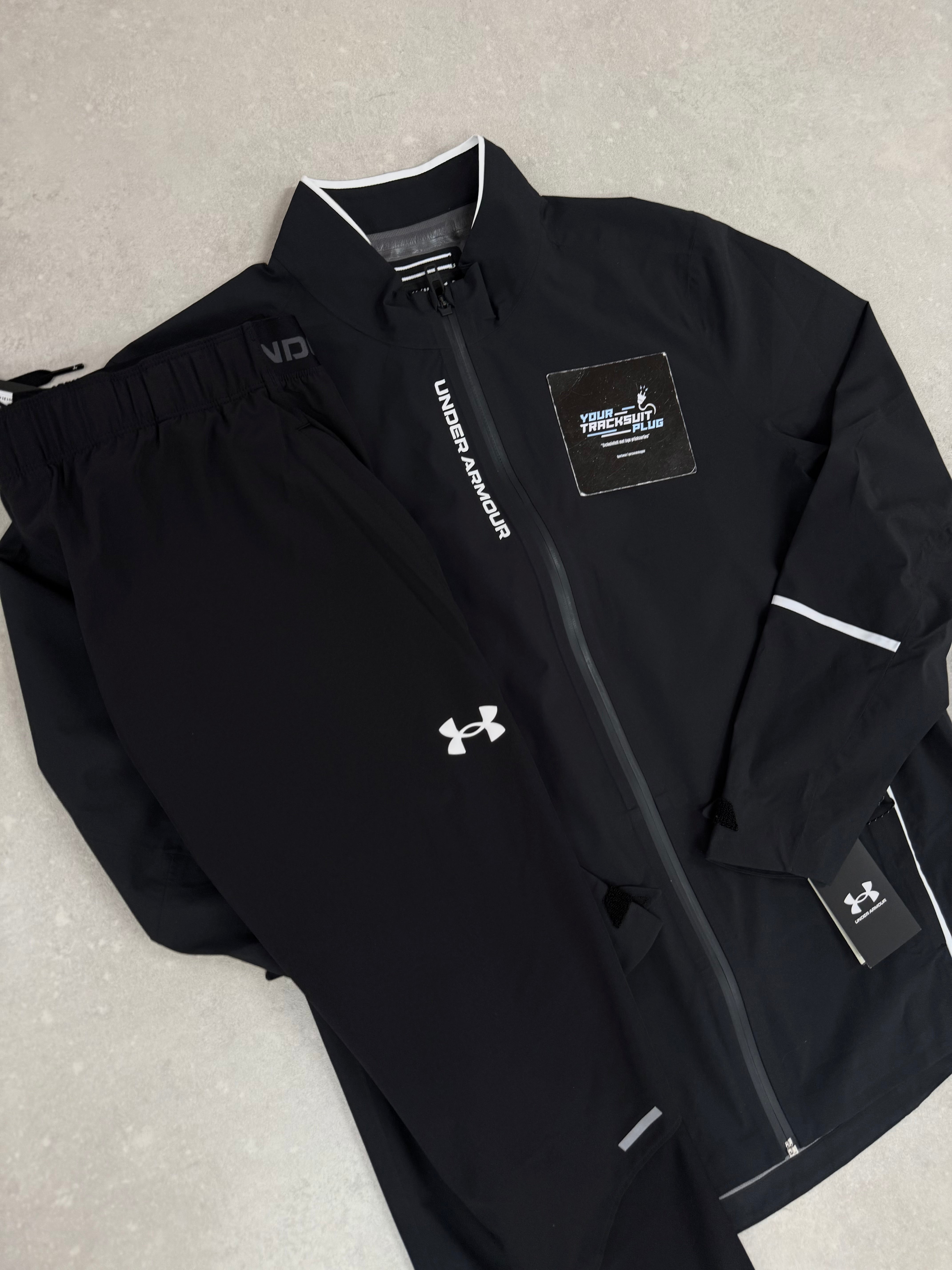 UNDER ARMOUR TRACKSUIT // LIMITED EDITION