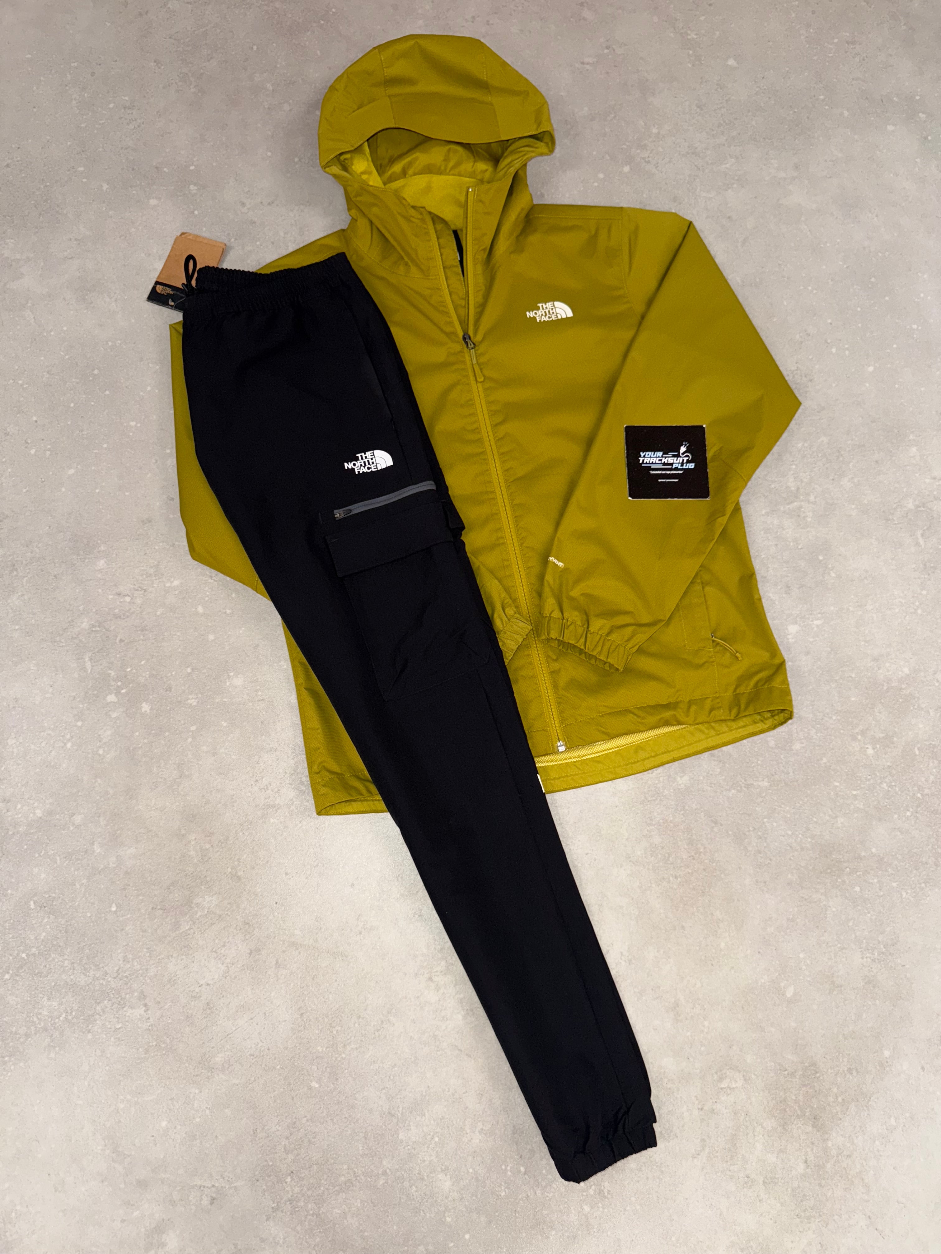 NORTH FACE TRACKSUIT // VERY EXCLUSIVE