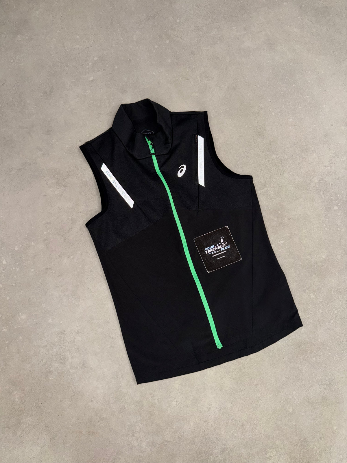 ASICS LITE SHOW BODYWARMER // VERY VERY EXCLUSIVE