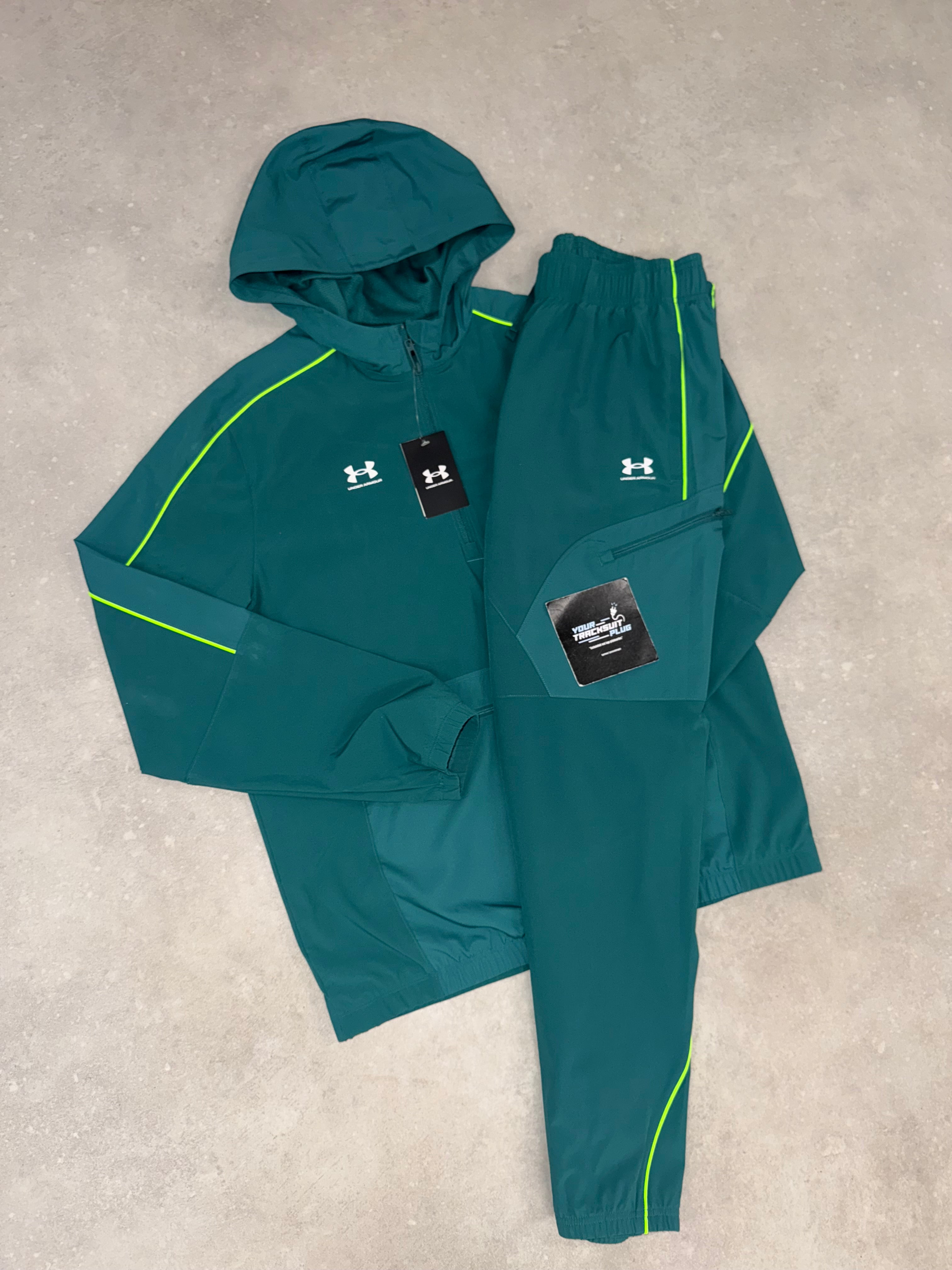 UNDER ARMOUR TRACKSUIT GREEN // THE LATEST
