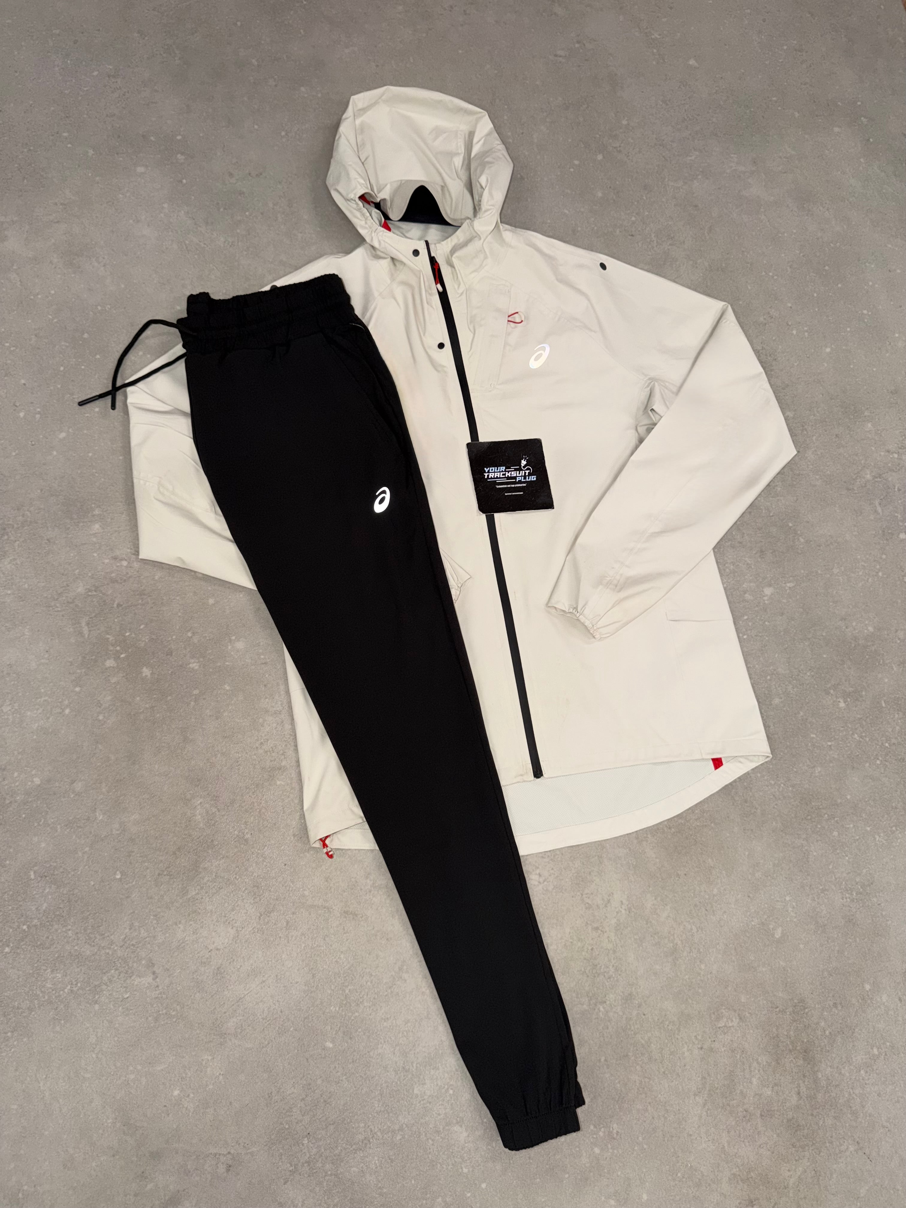 ASICS SOFT-SHELL CRÈME & BLACK TRACKSUIT // LIMITED EDITION