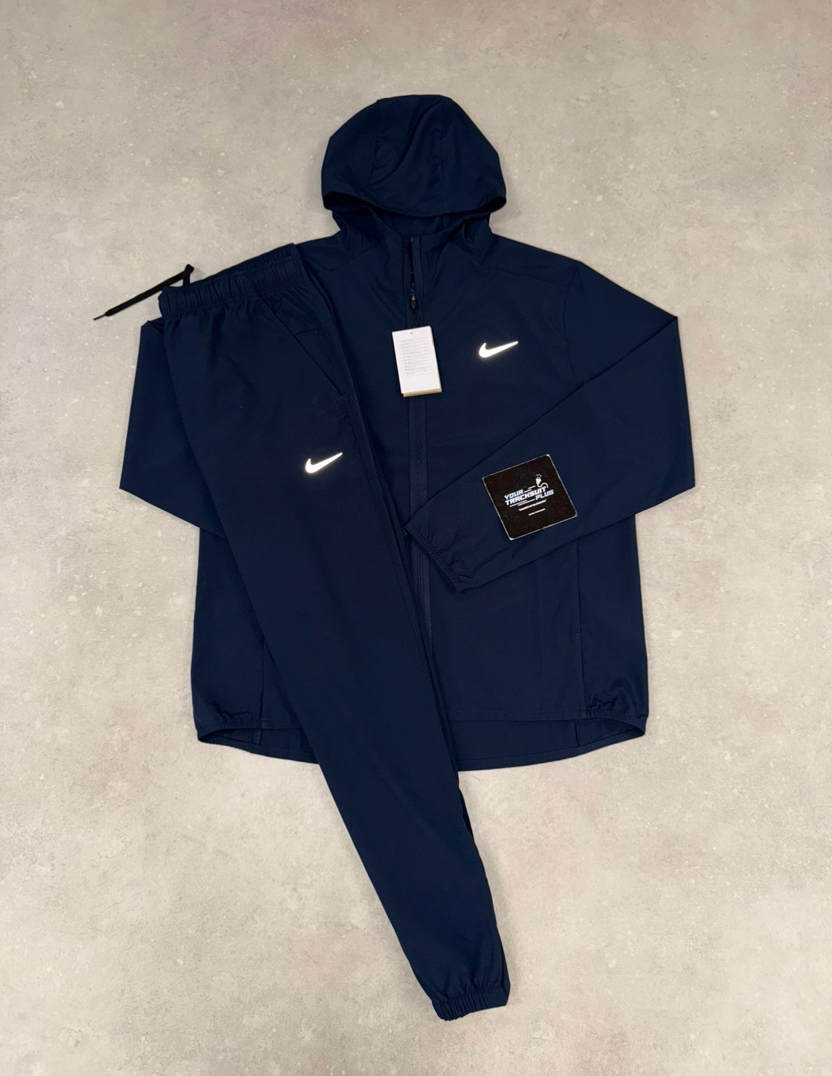 NIKE NAVY BLUE TRACKSUIT // THE LATEST