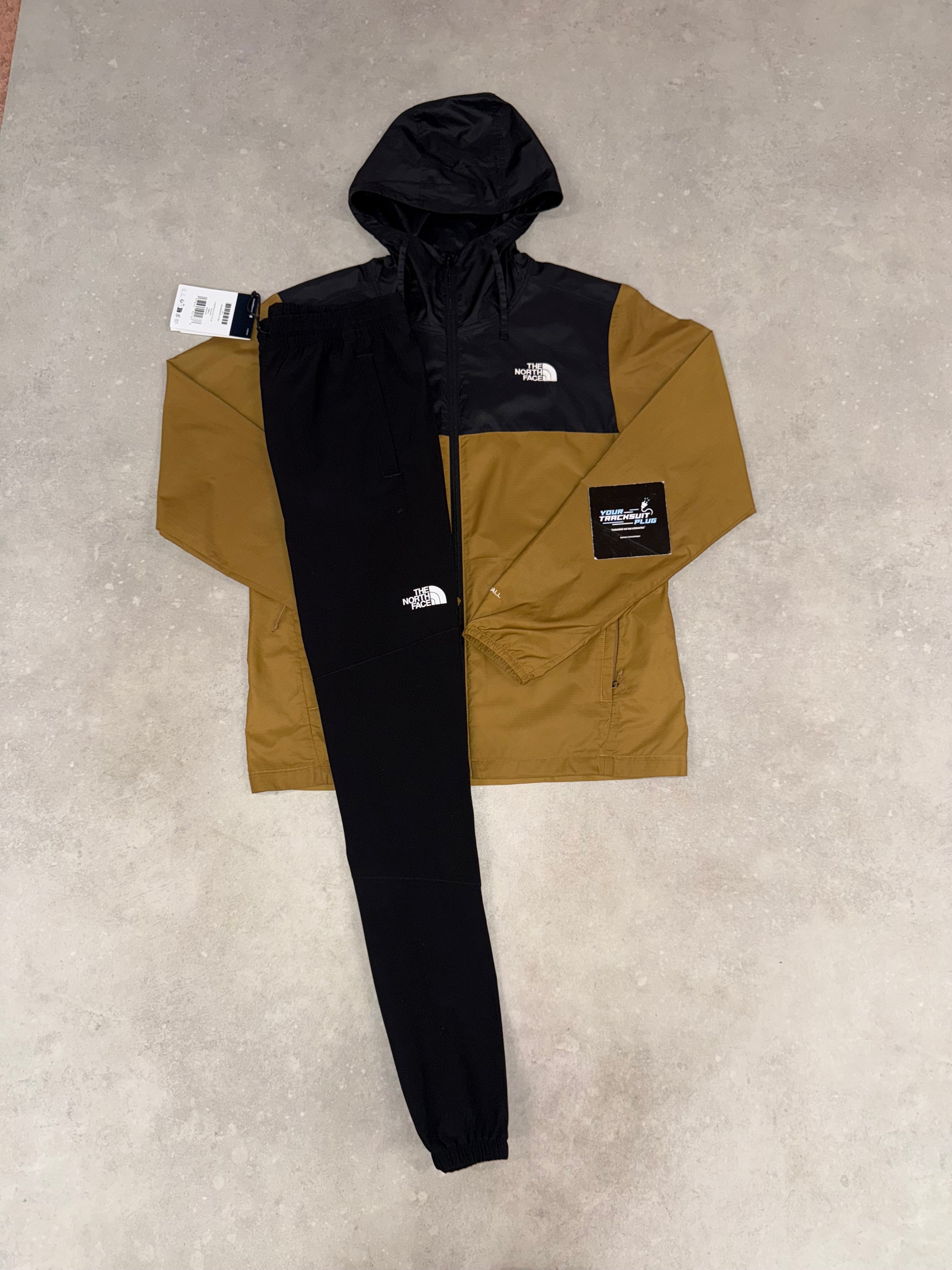NORTH FACE TRACKSUIT // VERY EXCLUSIVE