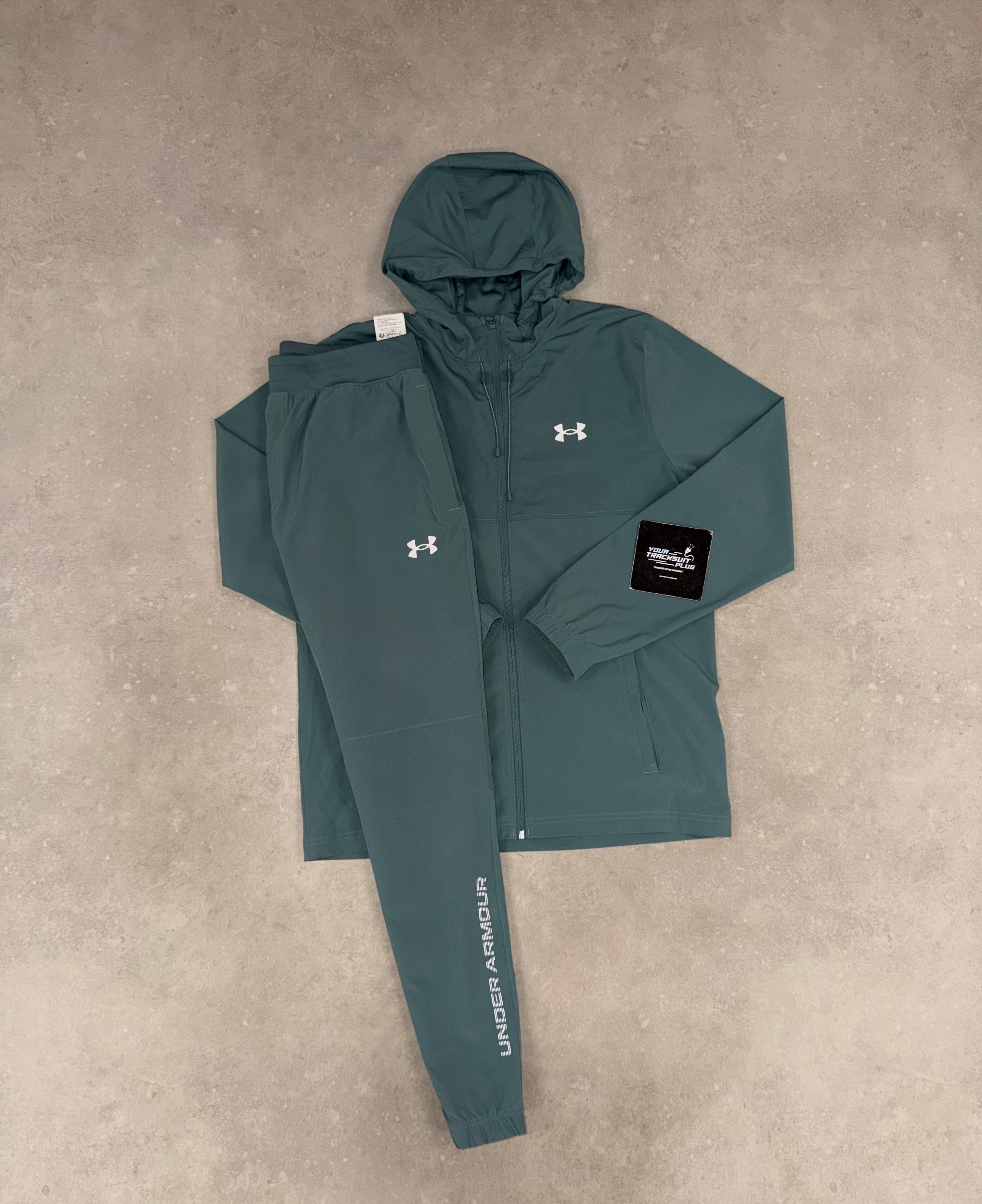 UNDER ARMOUR TRACKSUIT // LIMITED EDITION