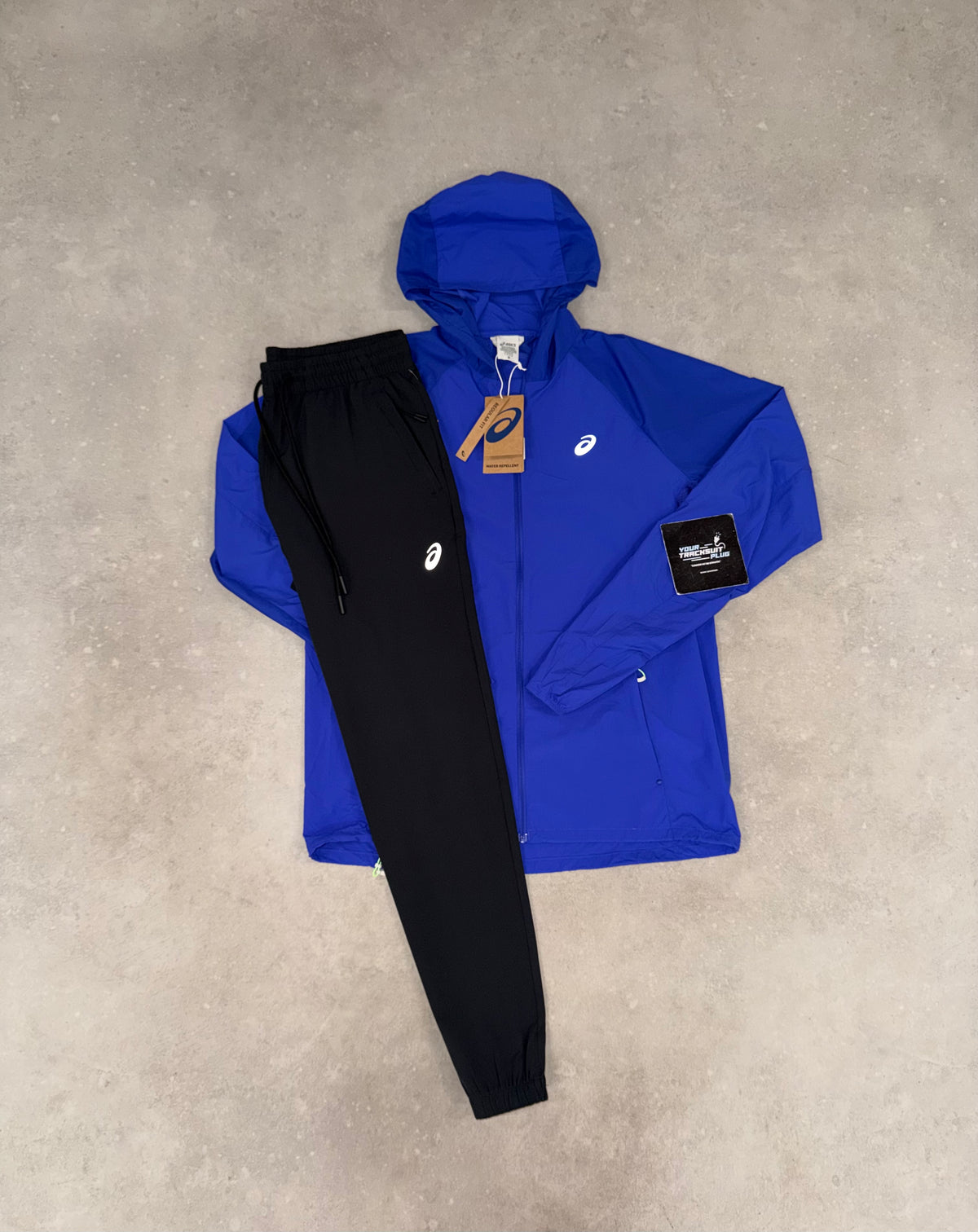ASICS TRACKSUIT // THE LATEST
